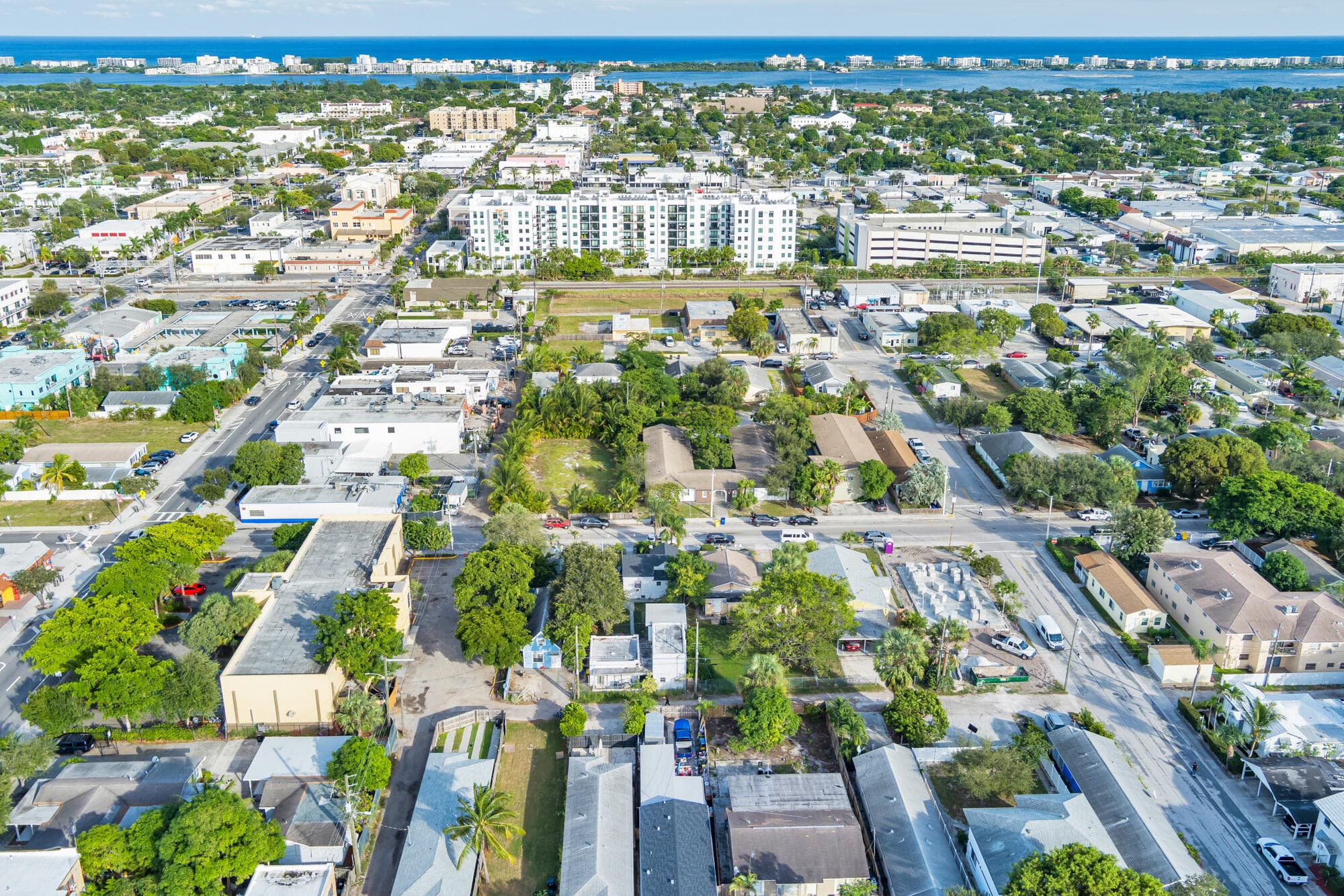19 S E Street, Lake Worth Beach, FL 33460 4
