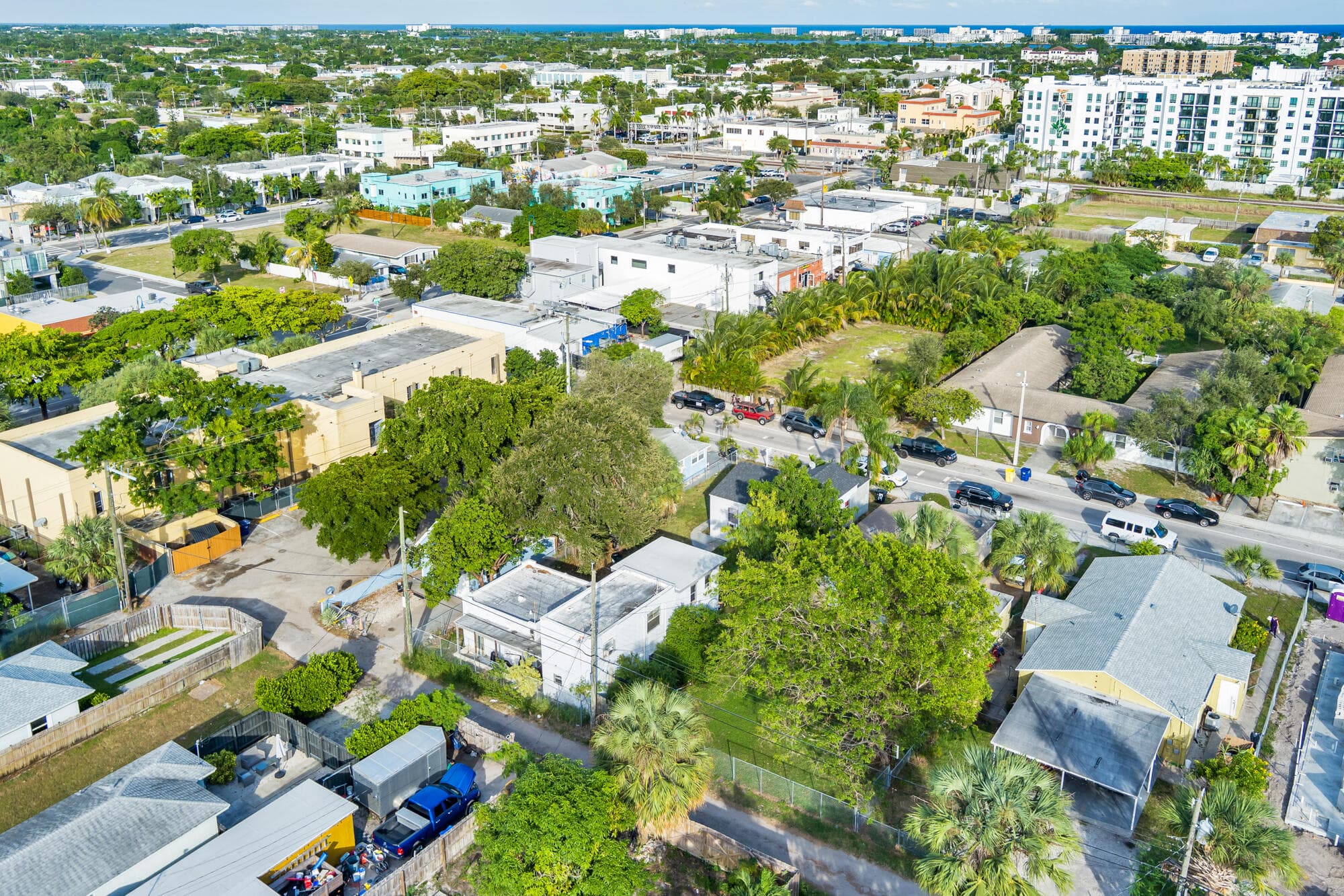 19 S E Street, Lake Worth Beach, FL 33460 17