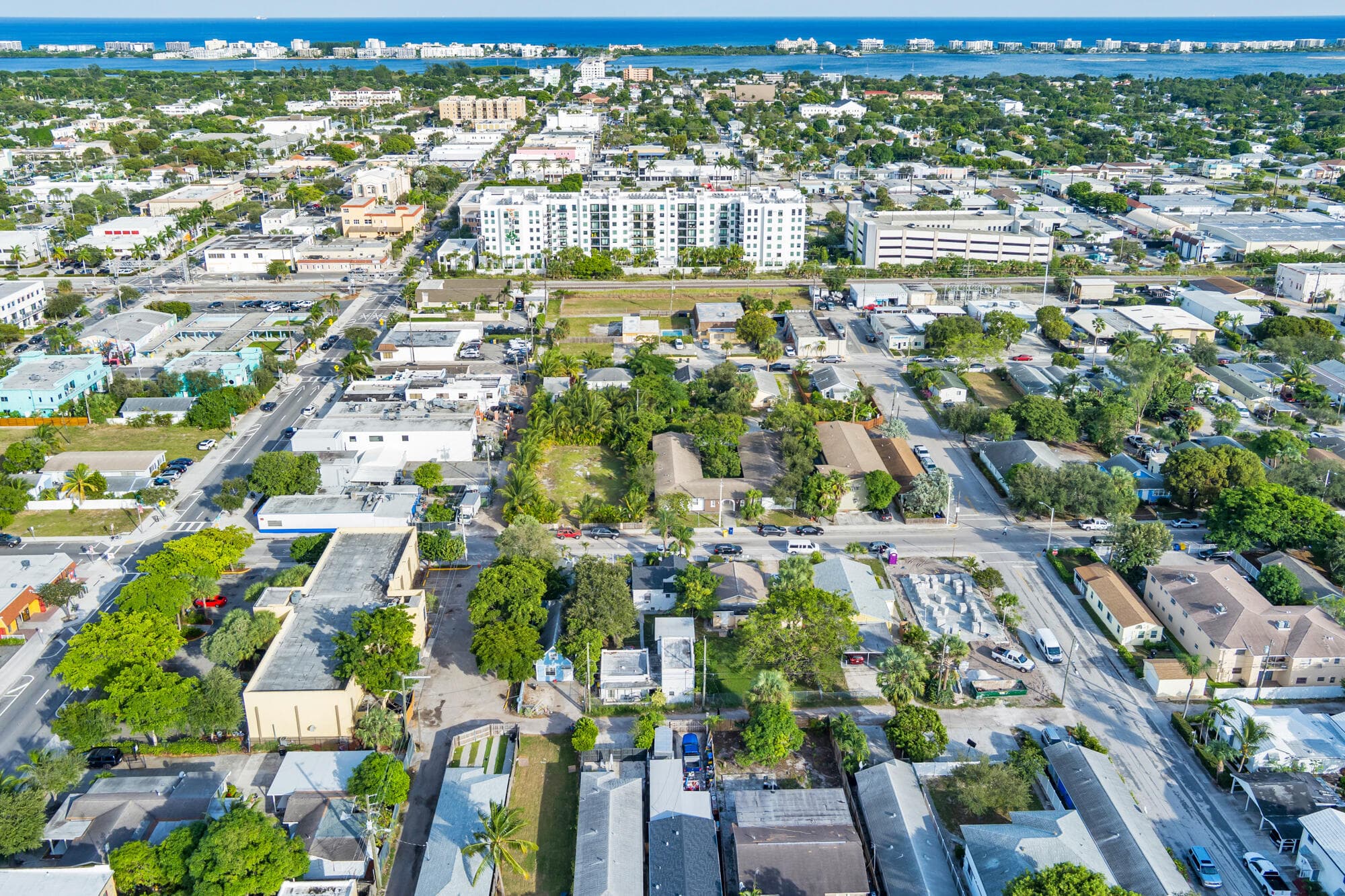 19 S E Street, Lake Worth Beach, FL 33460 20