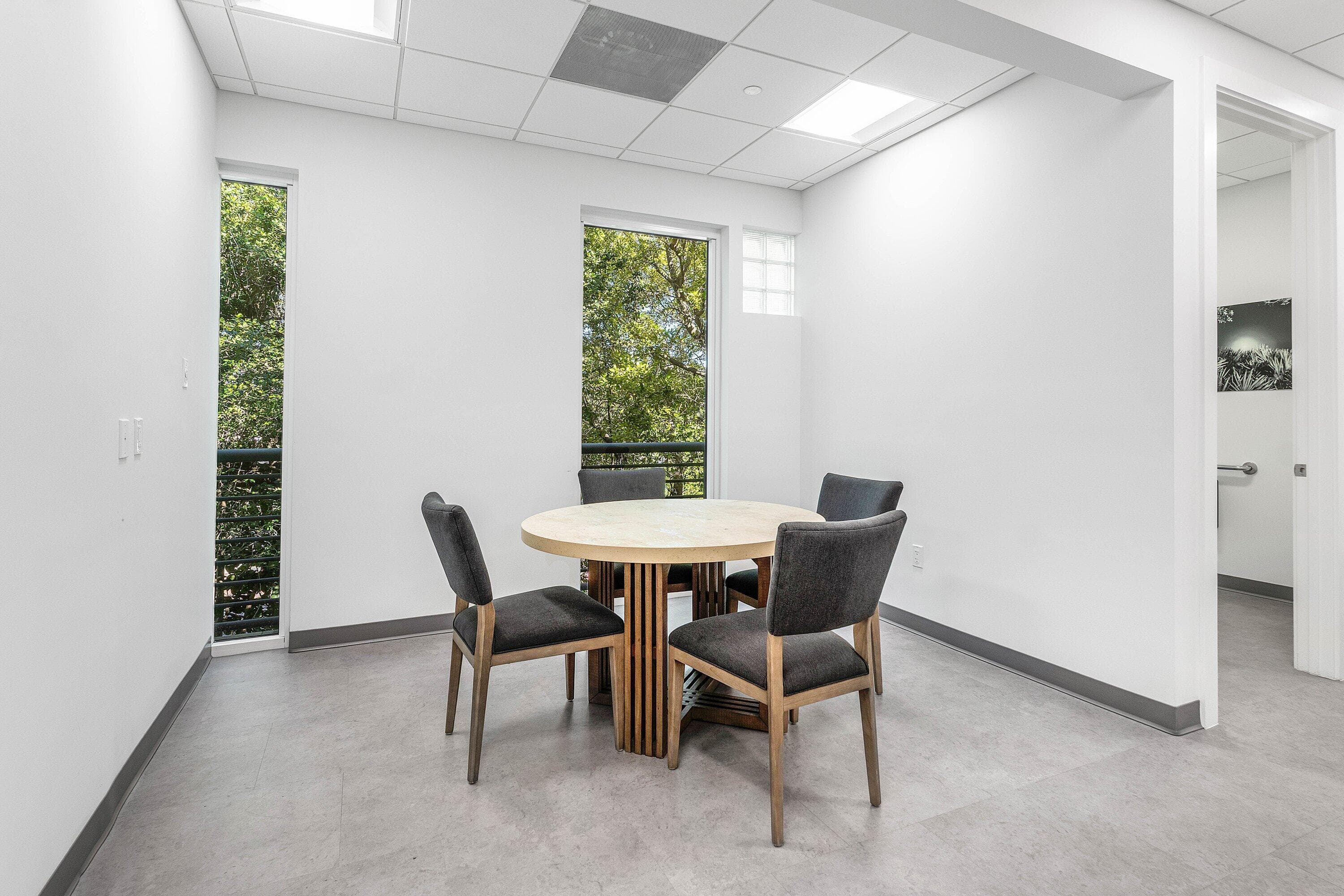 226 Palm Court, Delray Beach, FL 33444 37