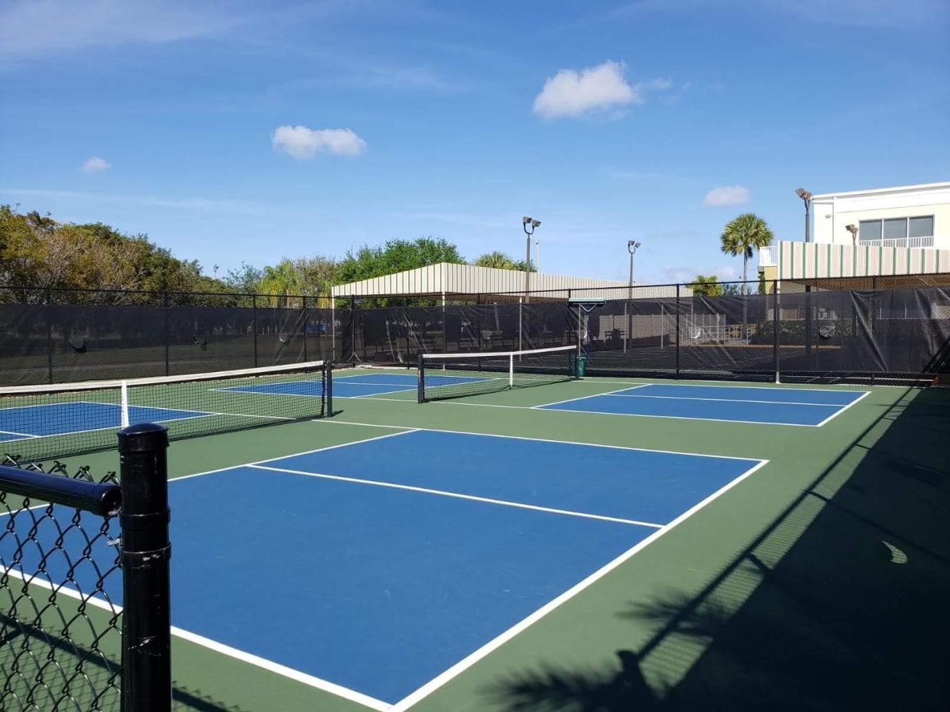 121 Sheffield F, West Palm Beach, FL 33417 24