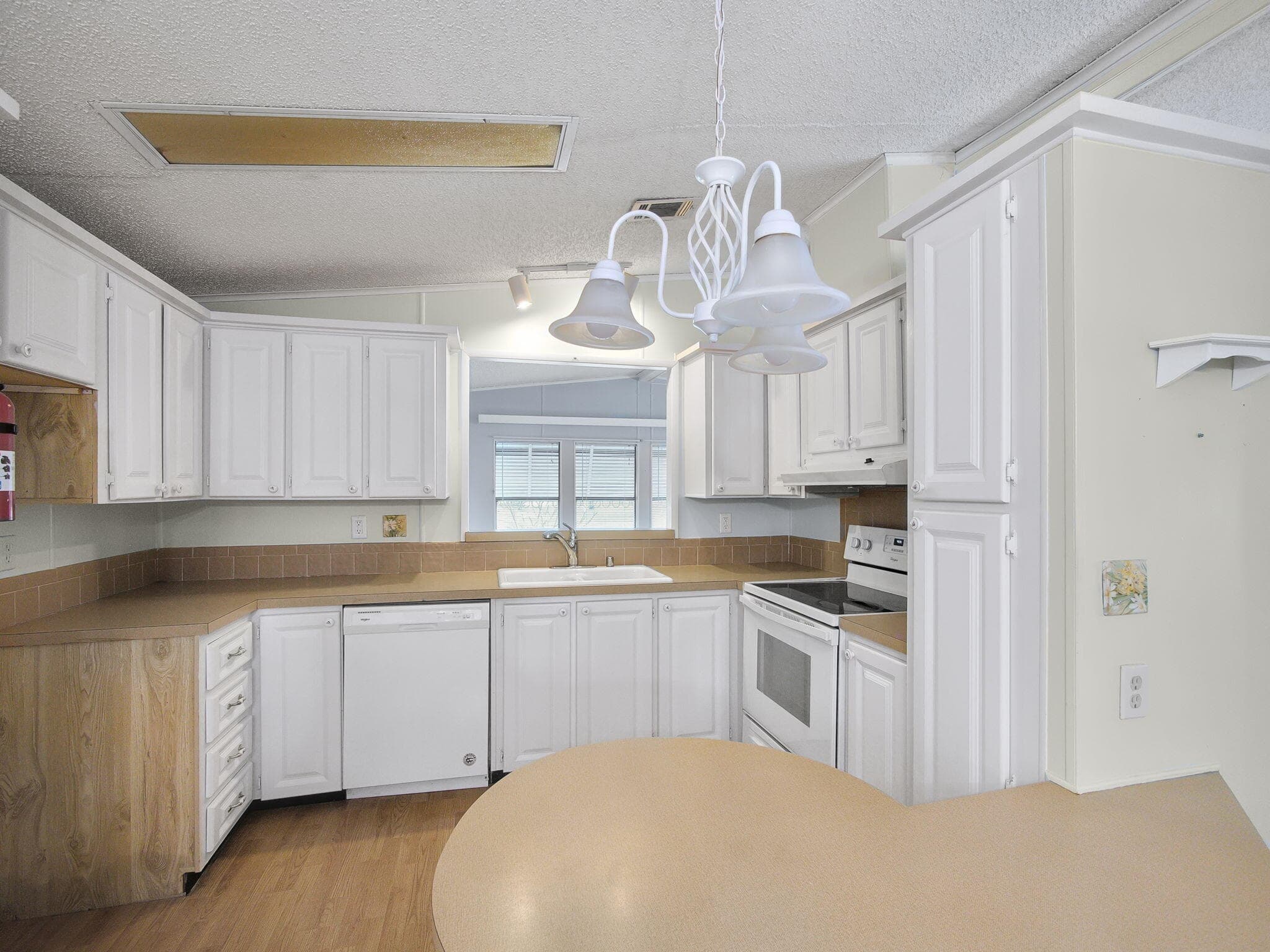 8201 Cinnamon Lane, Port St. Lucie, FL 34952 3