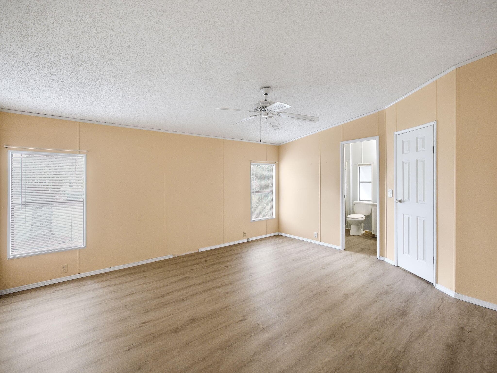 8201 Cinnamon Lane, Port St. Lucie, FL 34952 7