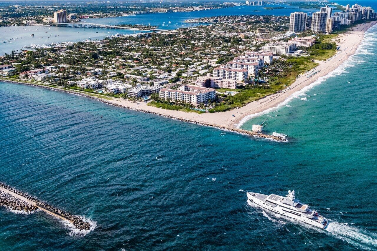 106 Inlet Way 304, Palm Beach Shores, FL 33404 32