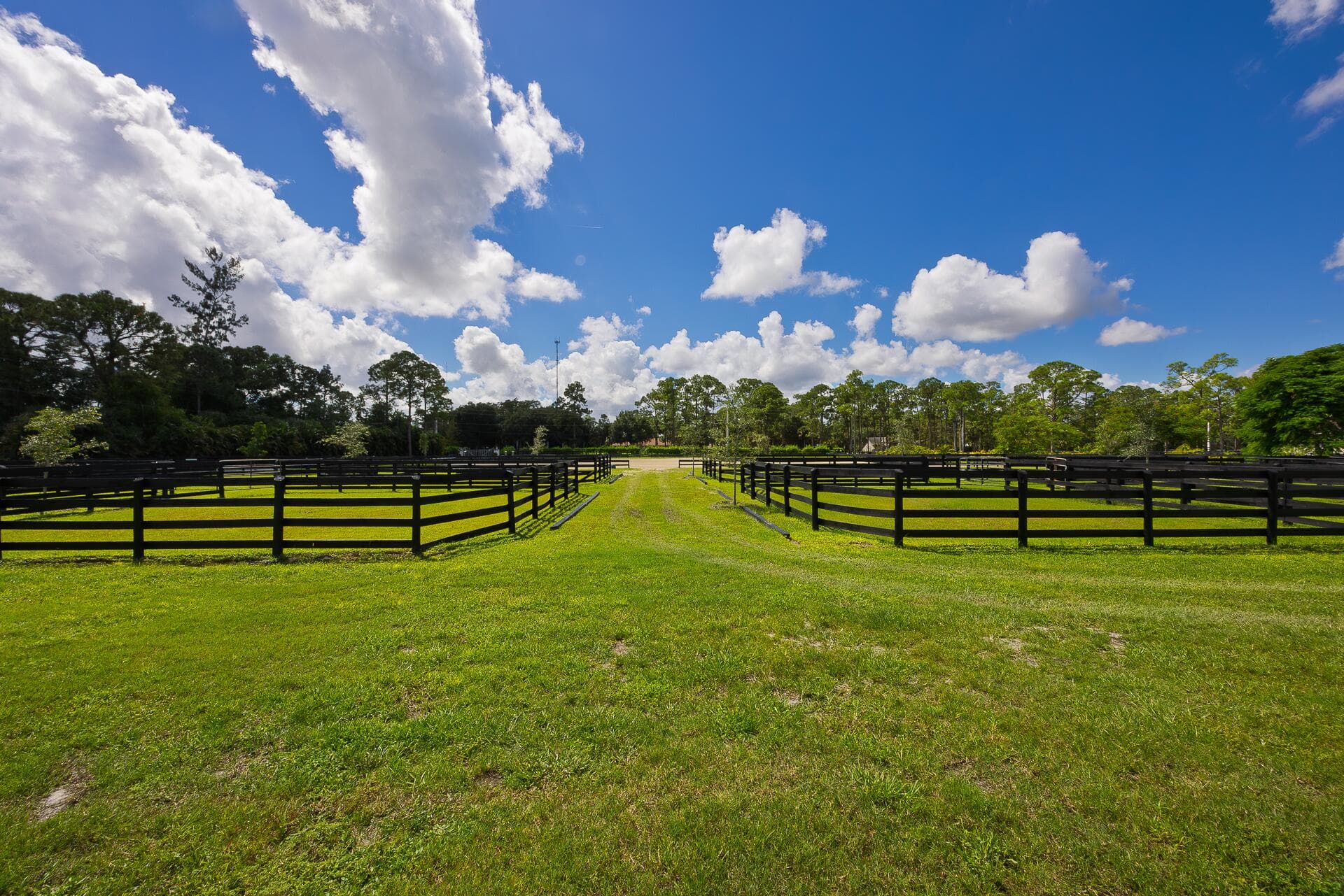 10601 Tamis Trail (stalls), Lake Worth, FL 33449 14