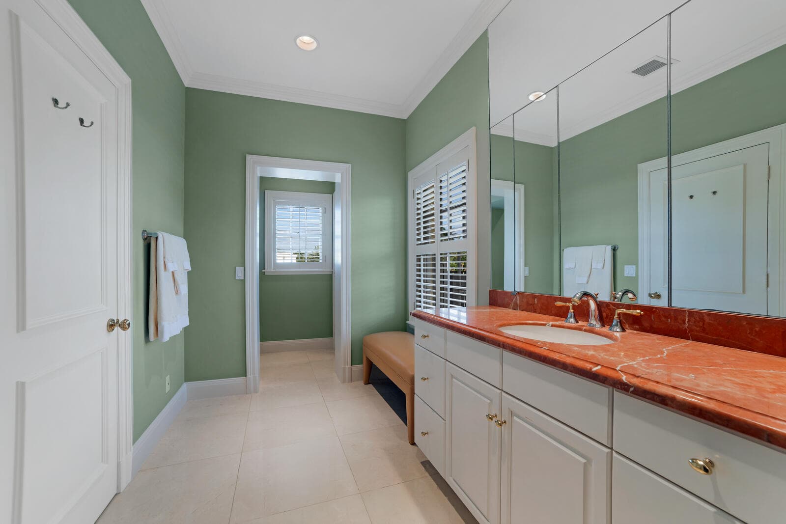510 N Lake Way, Palm Beach, FL 33480 19
