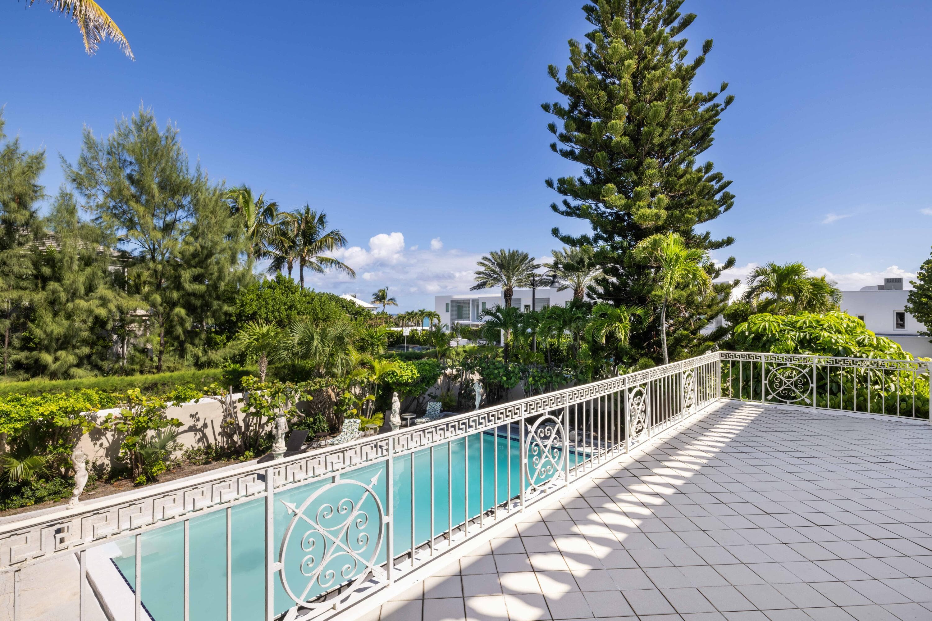 1048 S Ocean Boulevard, Palm Beach, FL 33480 7