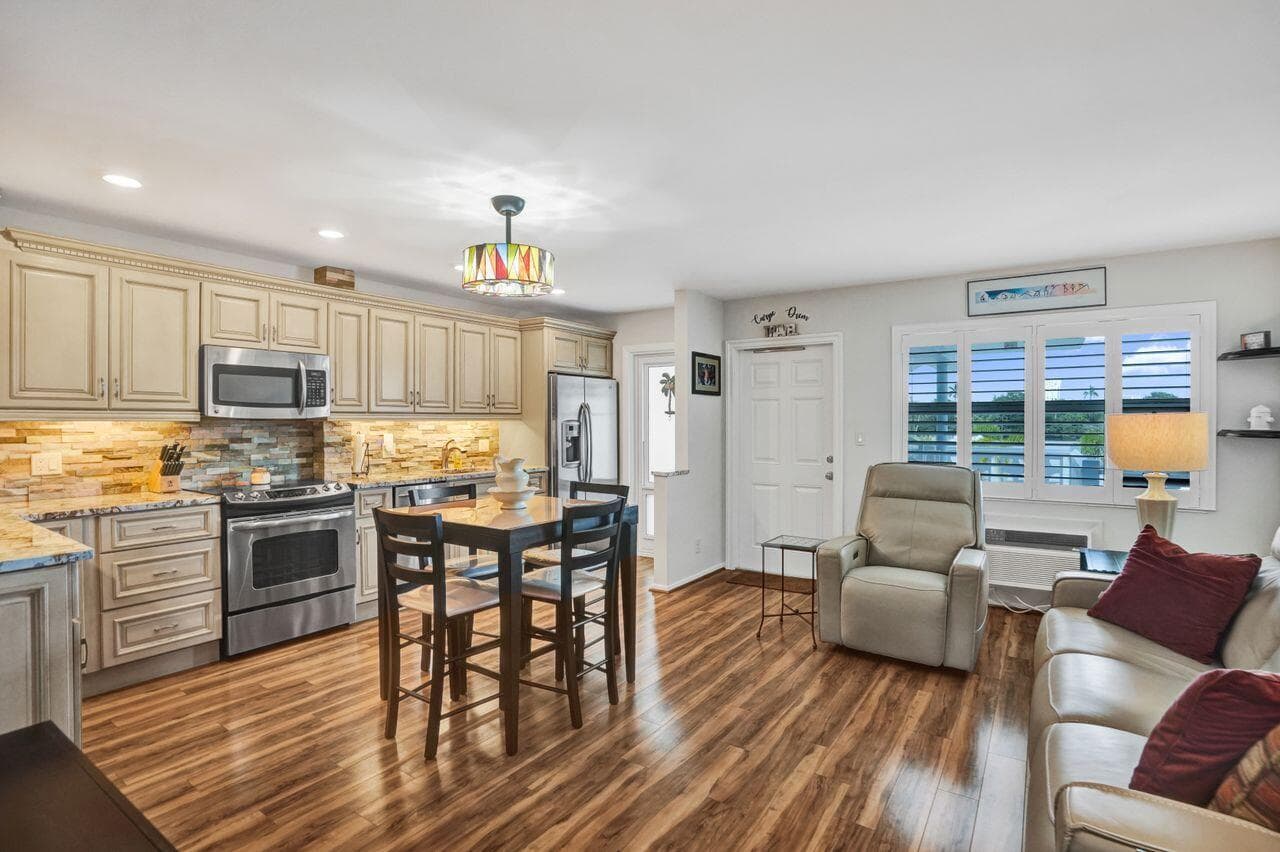 1850 S Ocean Drive 213, Fort Lauderdale, FL 33316