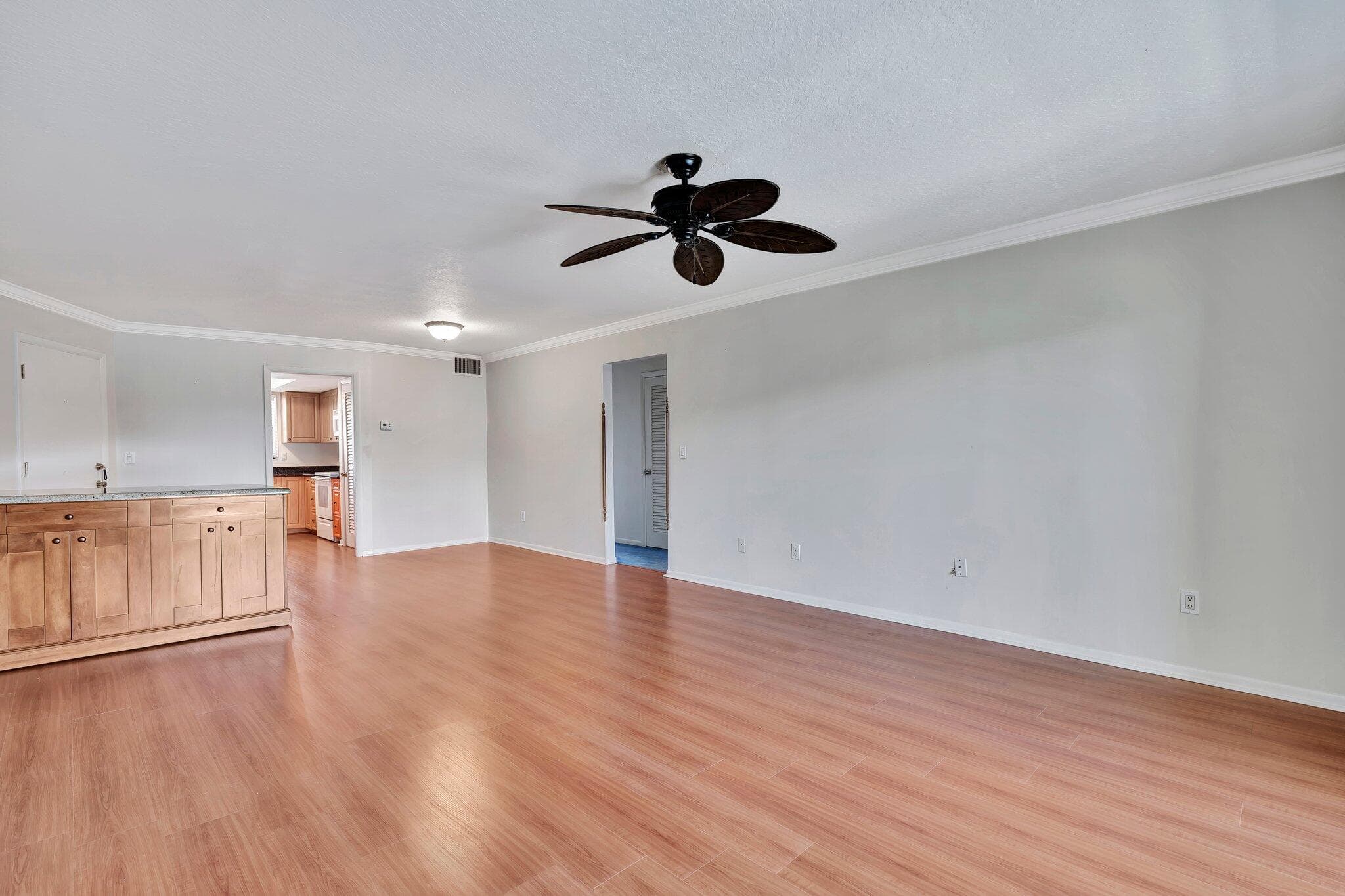 121 Wettaw Lane 211, North Palm Beach, FL 33408 9