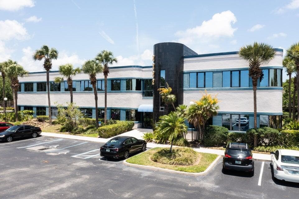 2222 Colonial Road 200, Fort Pierce, FL 34950 4