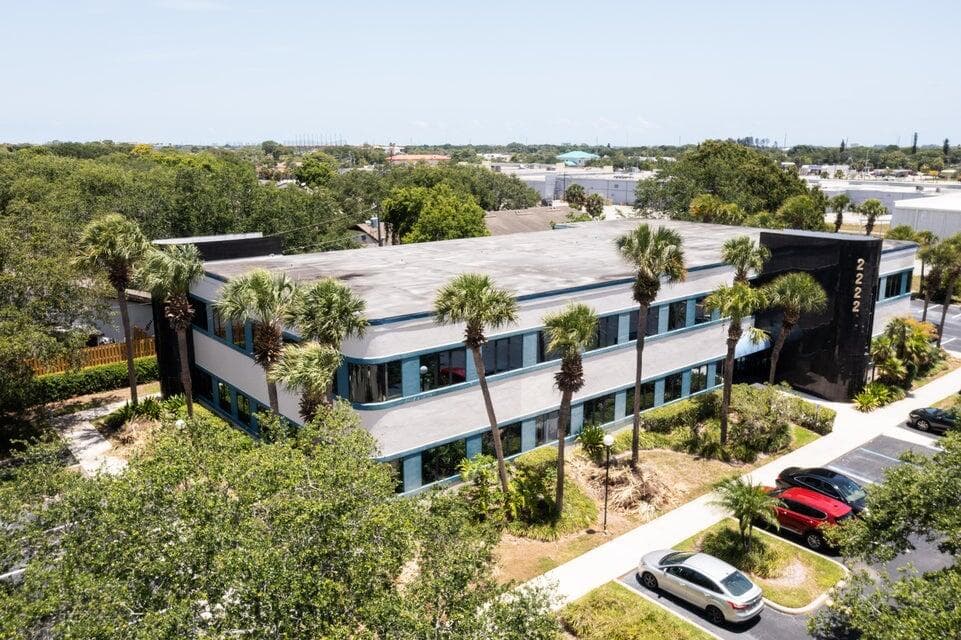 2222 Colonial Road 200, Fort Pierce, FL 34950 14
