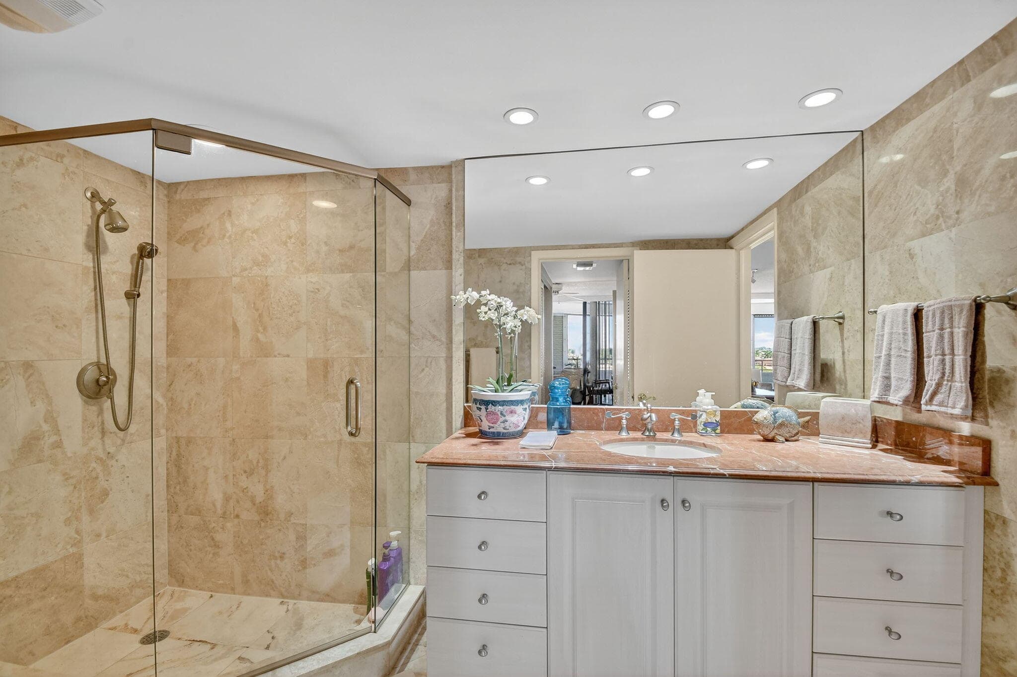 3589 S Ocean Boulevard 608, South Palm Beach, FL 33480 28