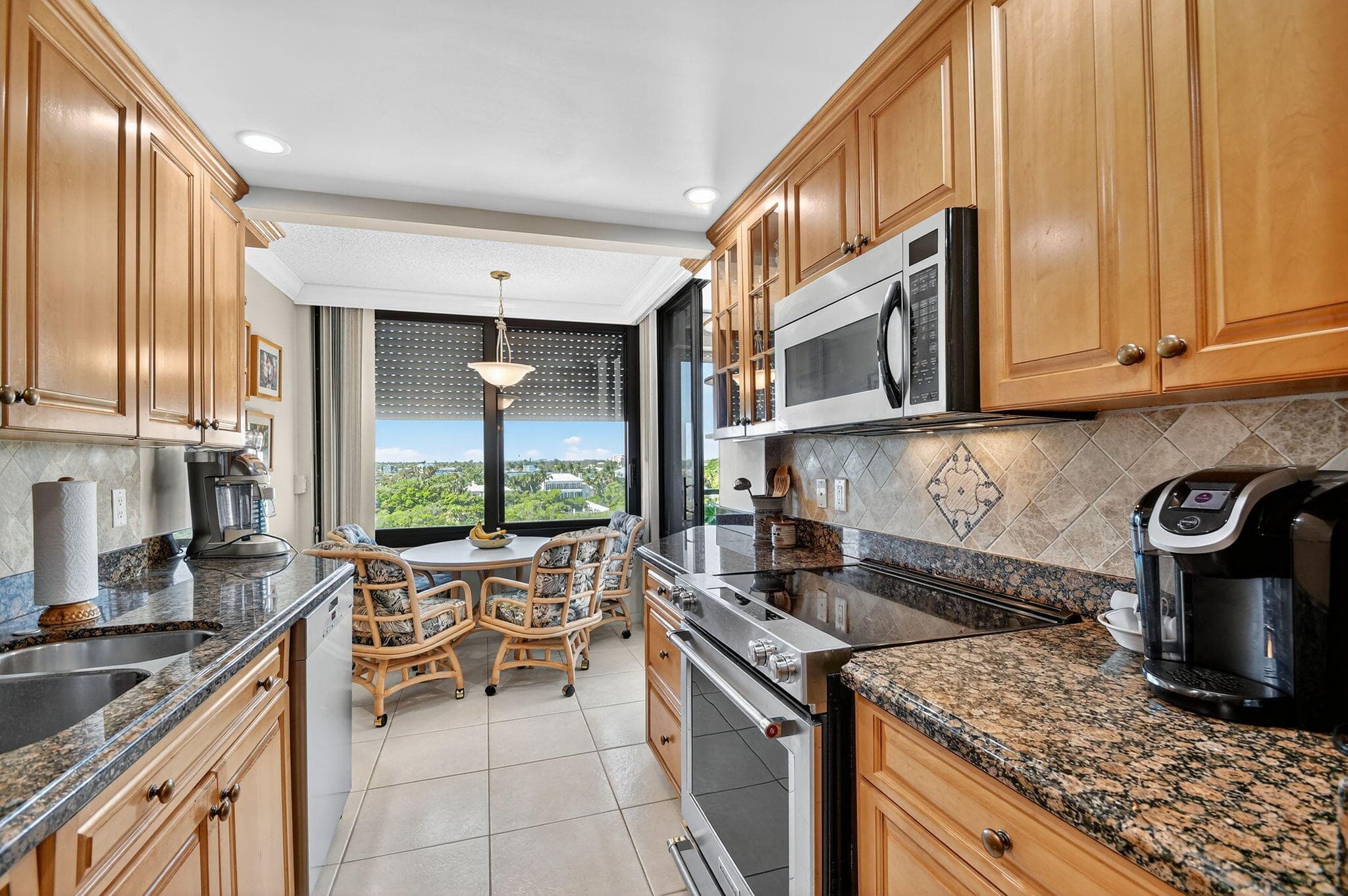 3589 S Ocean Boulevard 608, South Palm Beach, FL 33480 29