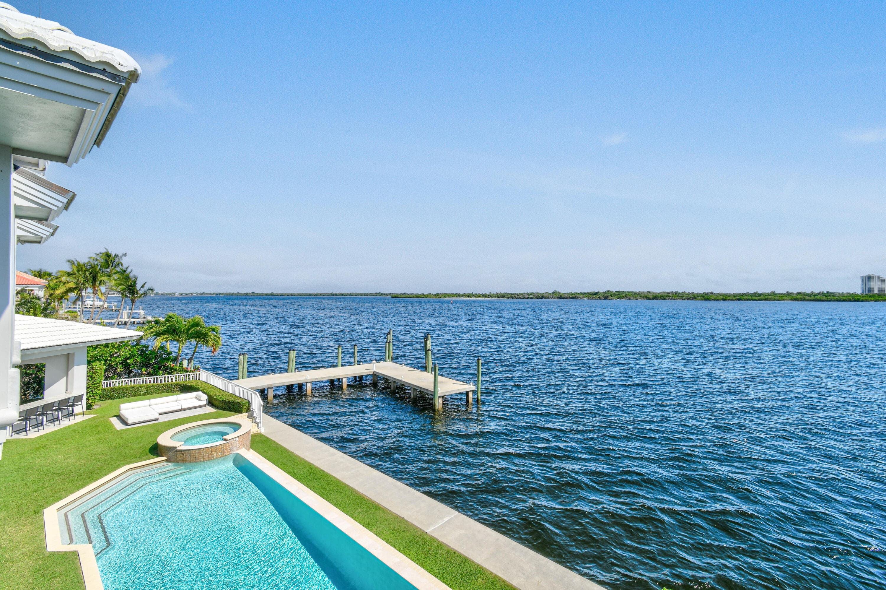 101 Bowsprit Drive, North Palm Beach, FL 33408 25