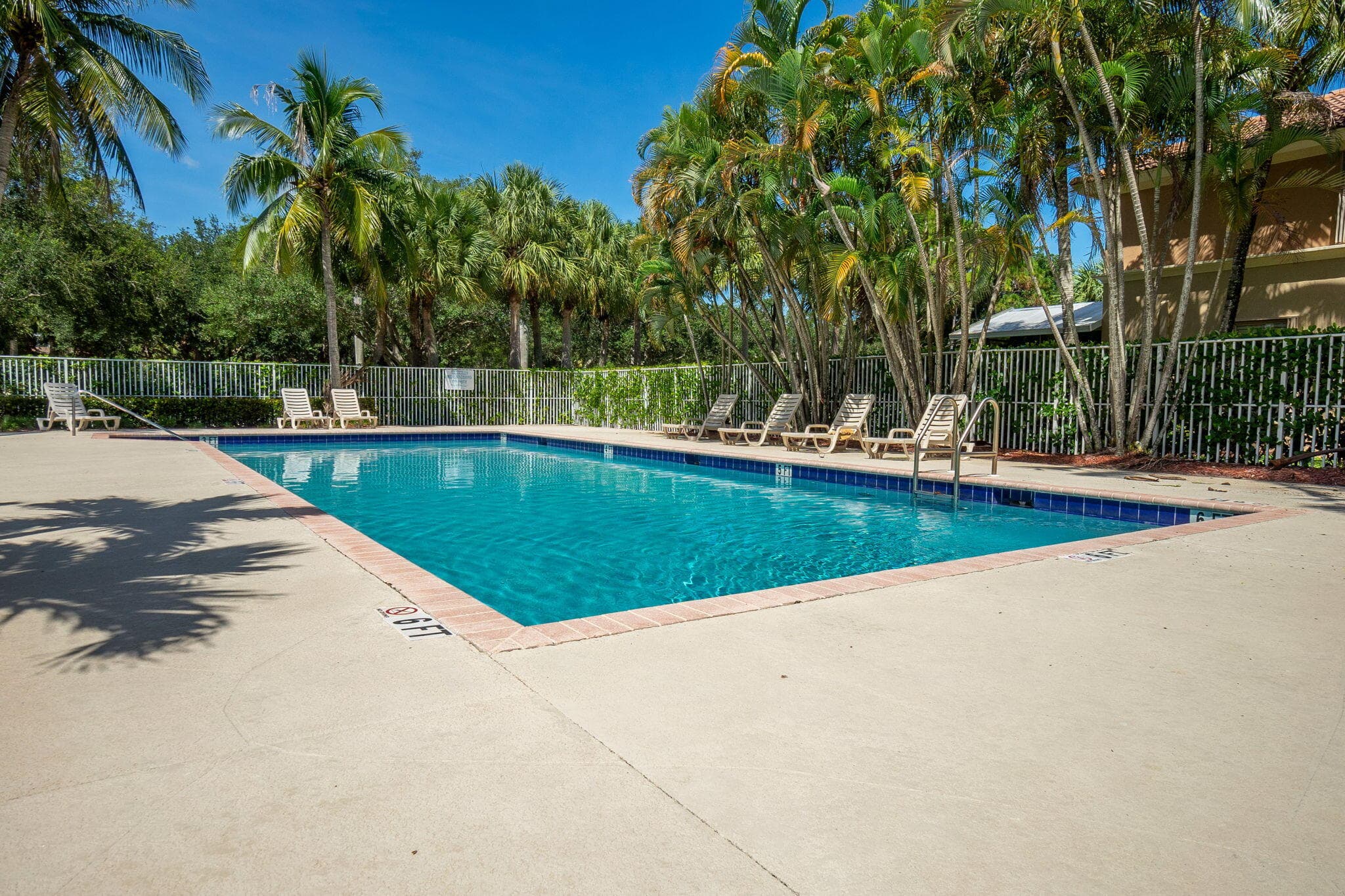 213 River Bluff Lane, Royal Palm Beach, FL 33411 27