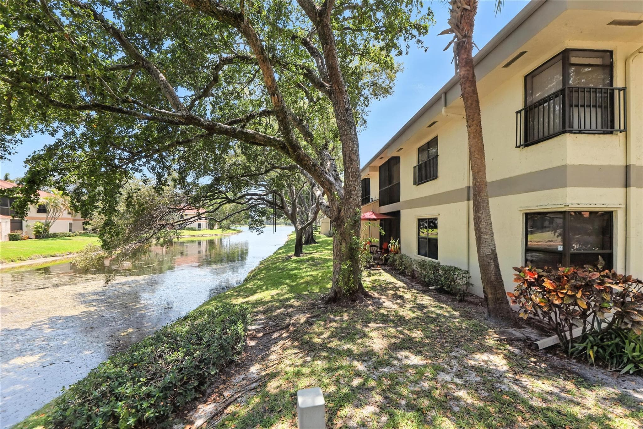 2881 Carambola Circle S 2072, Coconut Creek, FL 33066