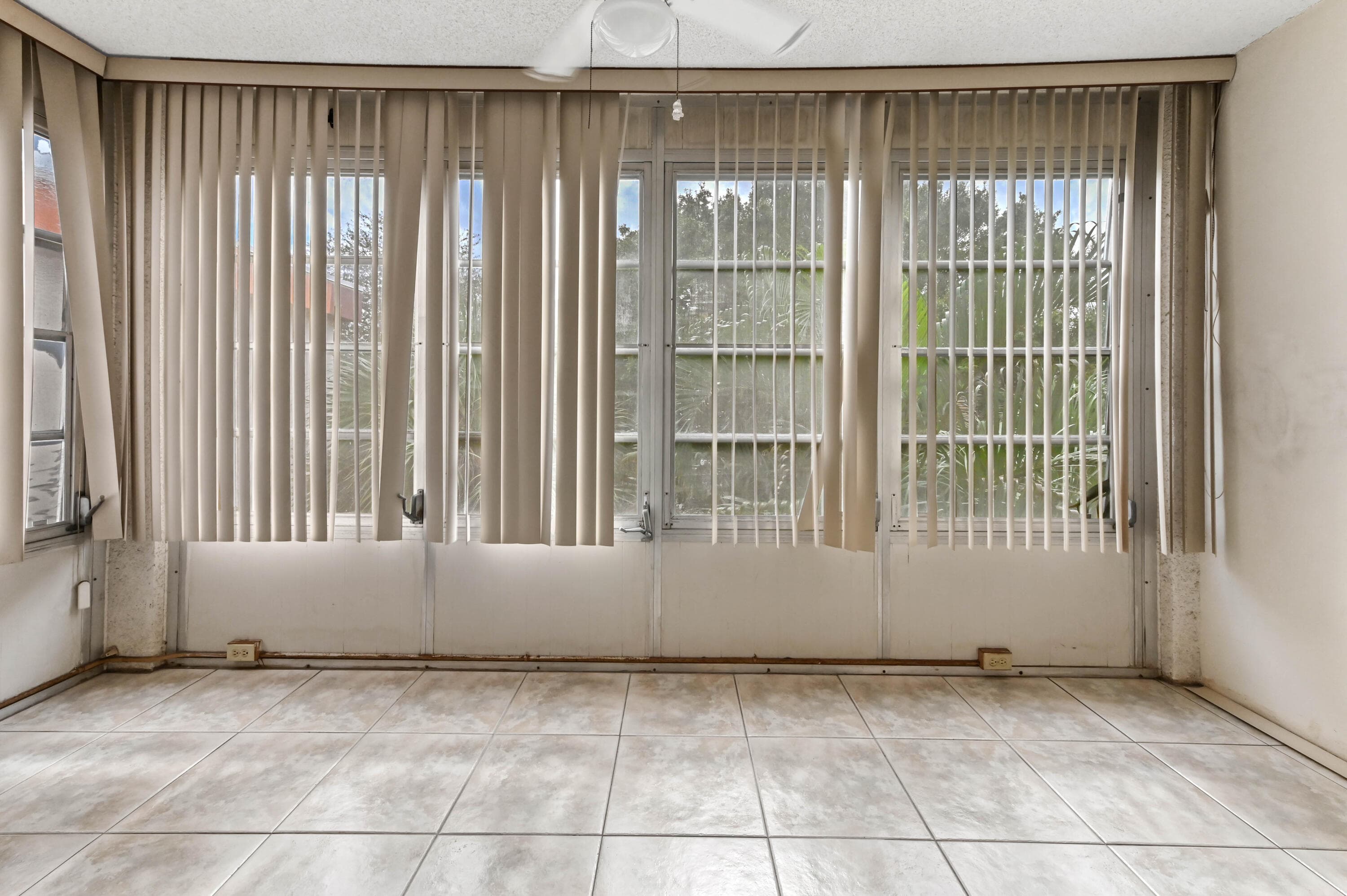 2650 NW 49th Avenue 422, Lauderdale Lakes, FL 33313 15
