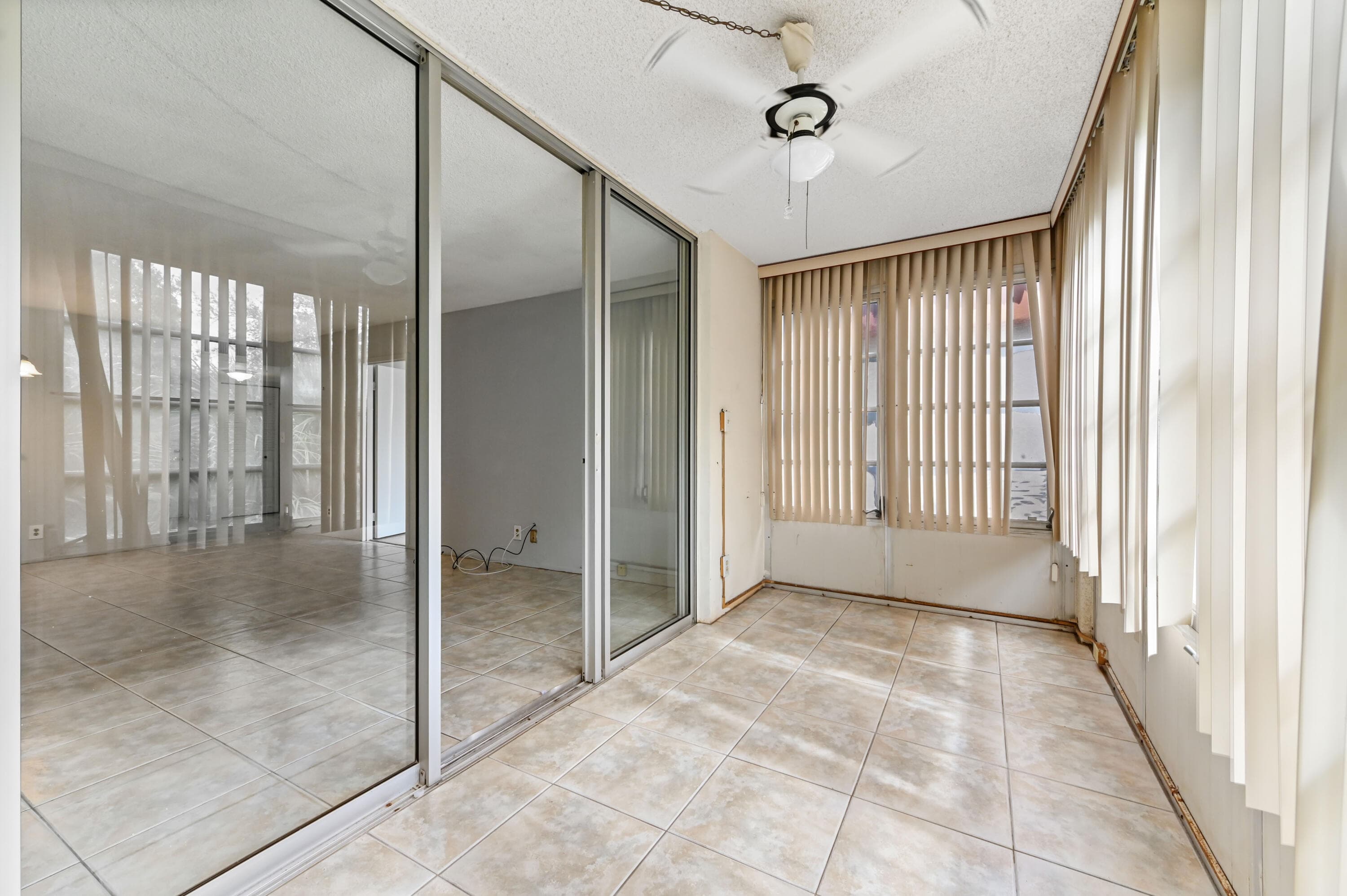 2650 NW 49th Avenue 422, Lauderdale Lakes, FL 33313 16