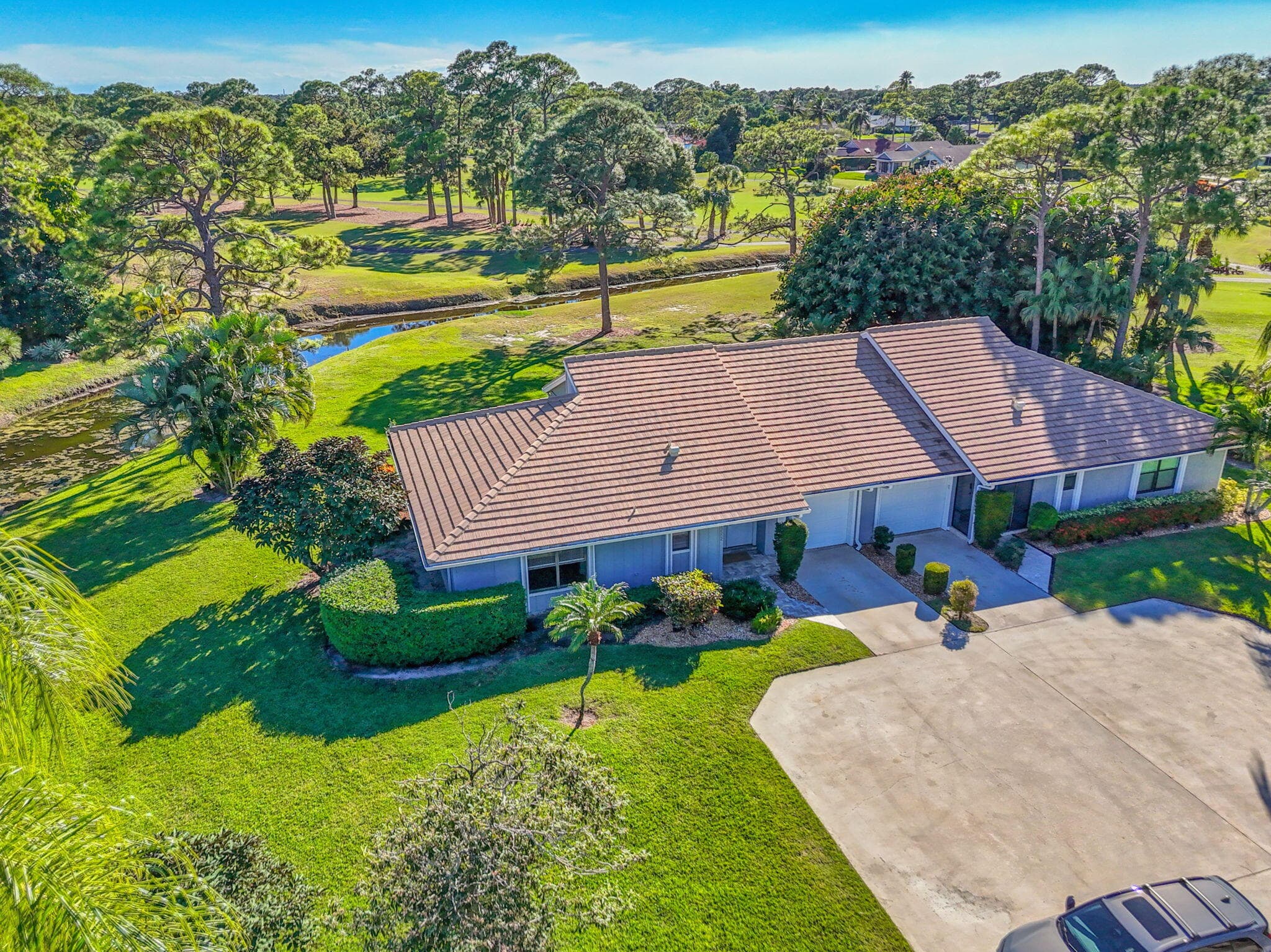 13302 Touchstone Place, Palm Beach Gardens, FL 33418 3