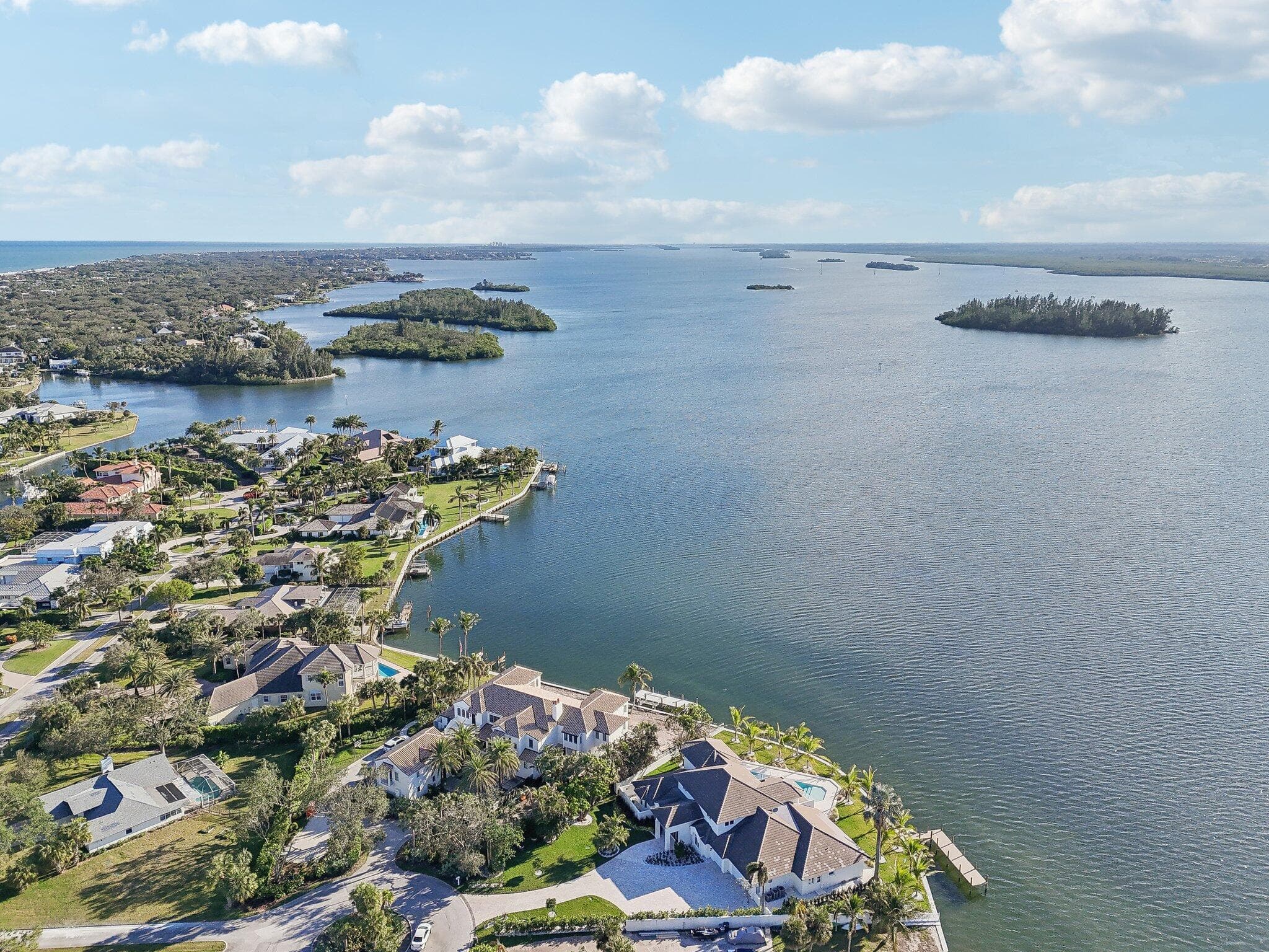 526 Point Lane, Vero Beach, FL 32963 65
