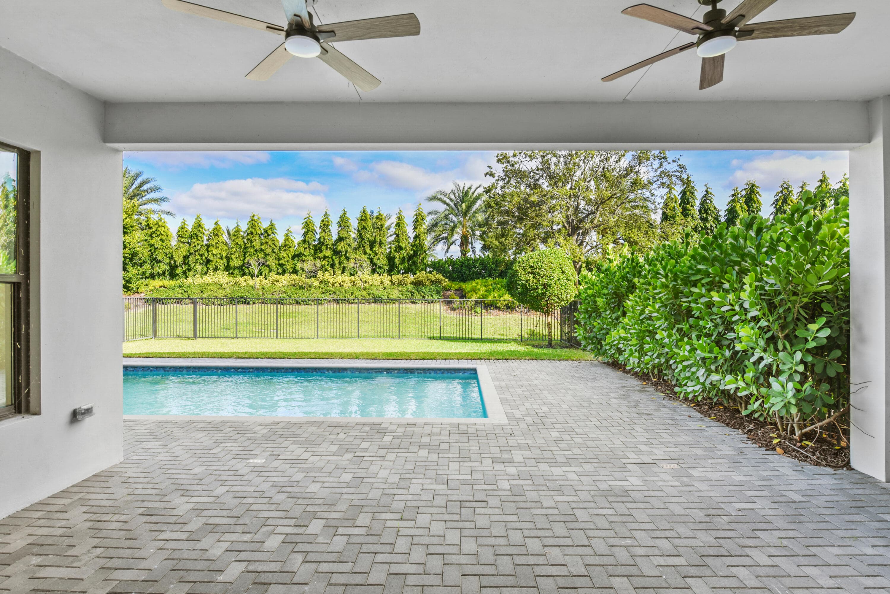 20318 Castle Stuart Avenue, Boca Raton, FL 33434 17