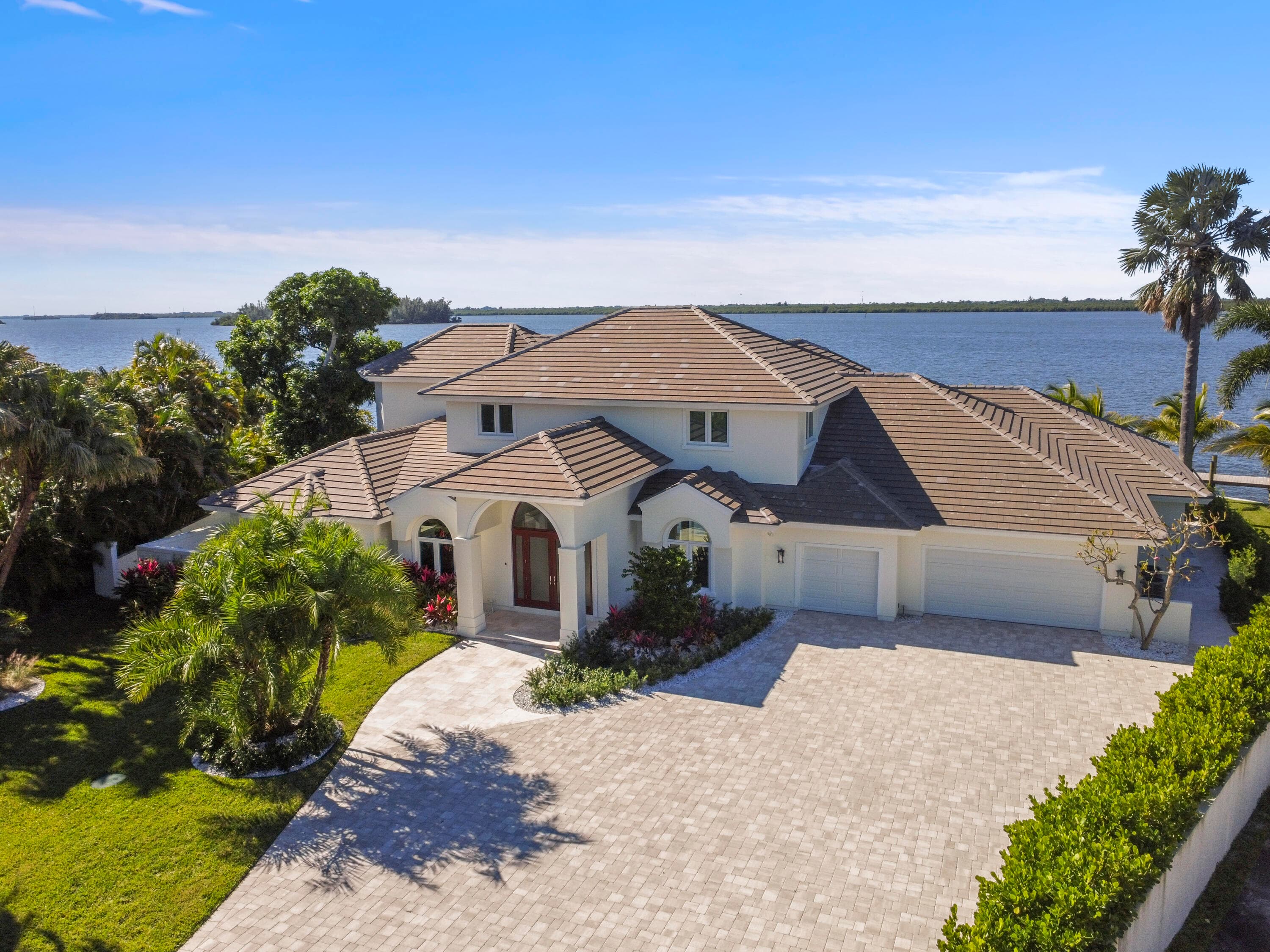 526 Point Lane, Vero Beach, FL 32963 58