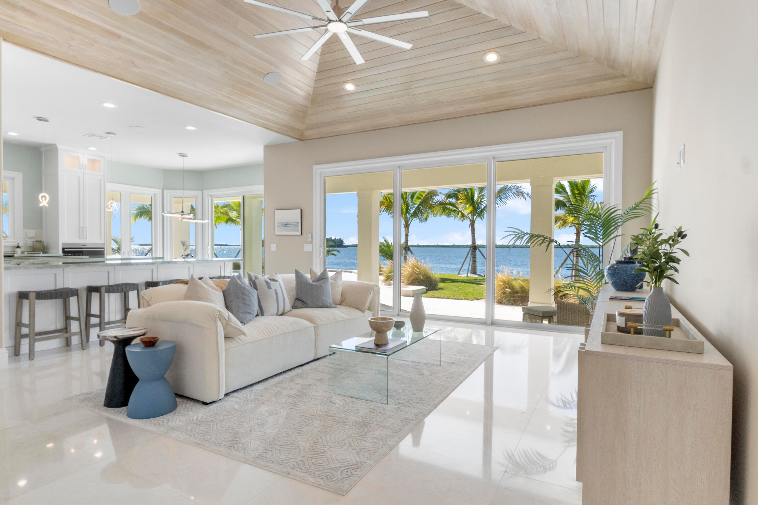 526 Point Lane, Vero Beach, FL 32963 22