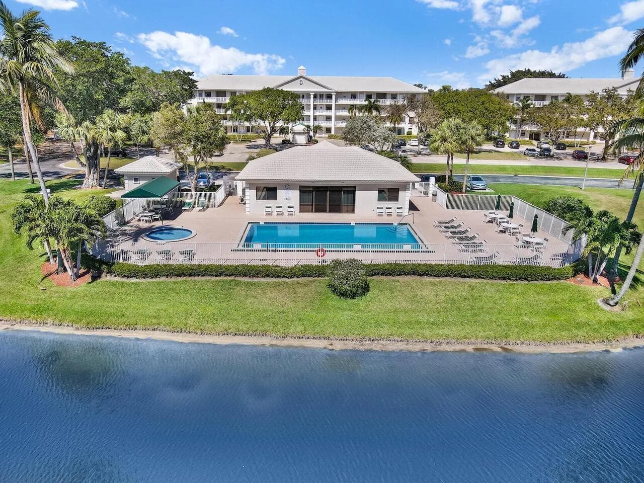 6049 Balboa Circle 202, Boca Raton, FL 33433 23