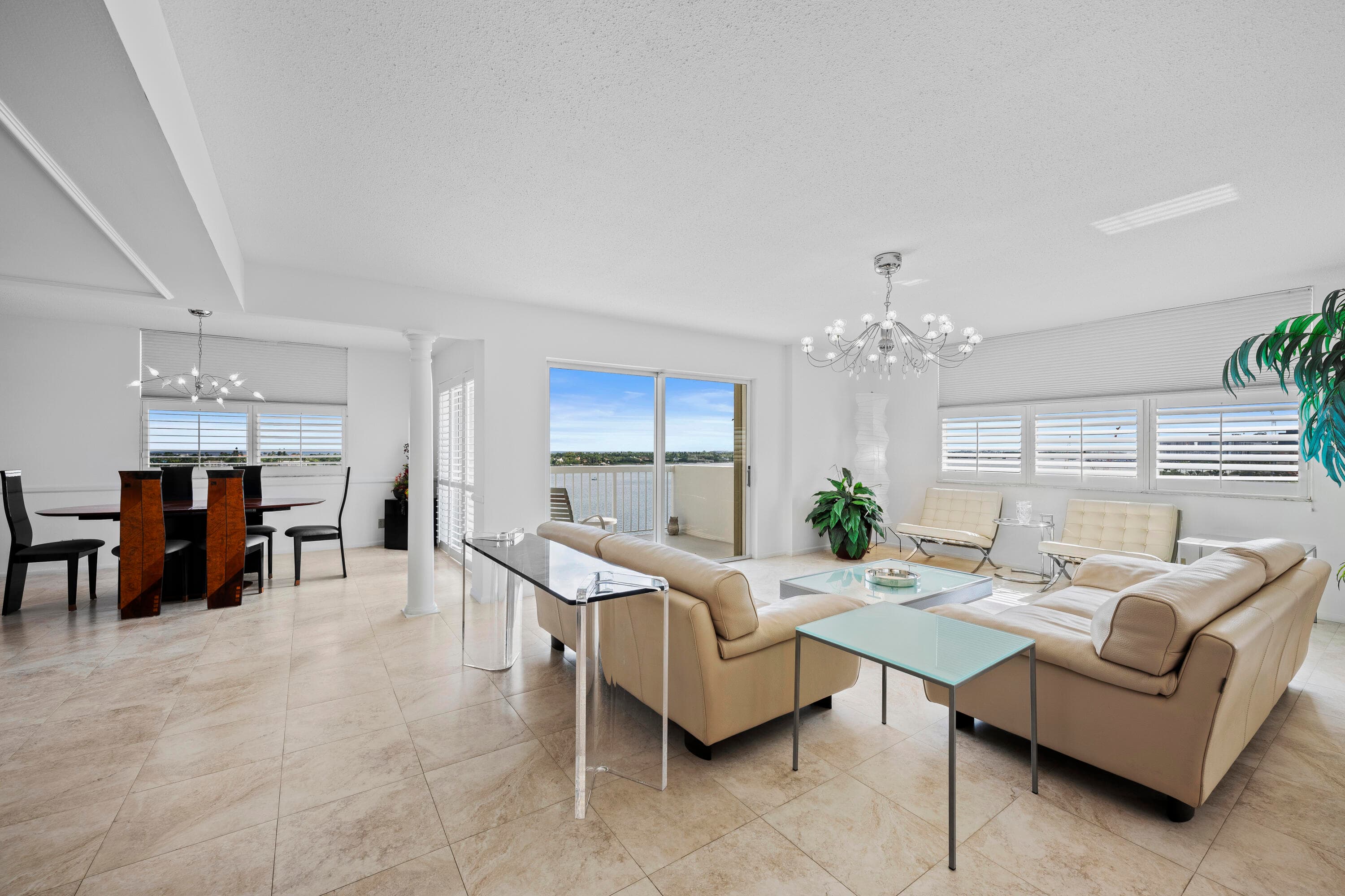 2600 N Flagler Drive 1007, West Palm Beach, FL 33407 2