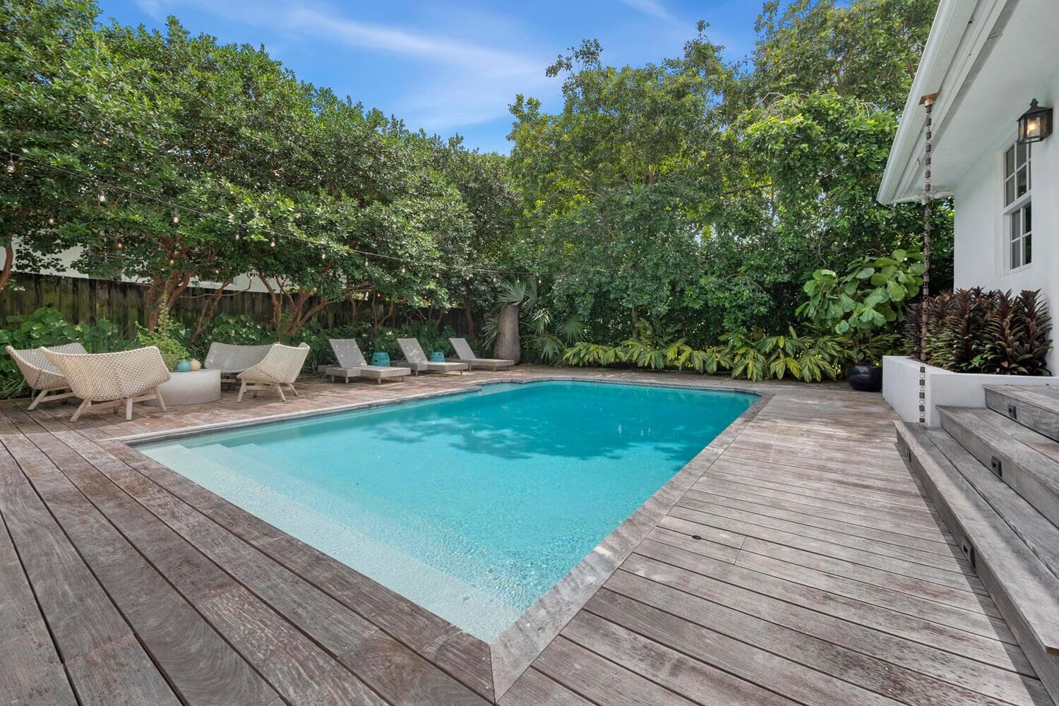 302 NW 16th Street, Delray Beach, FL 33444 49
