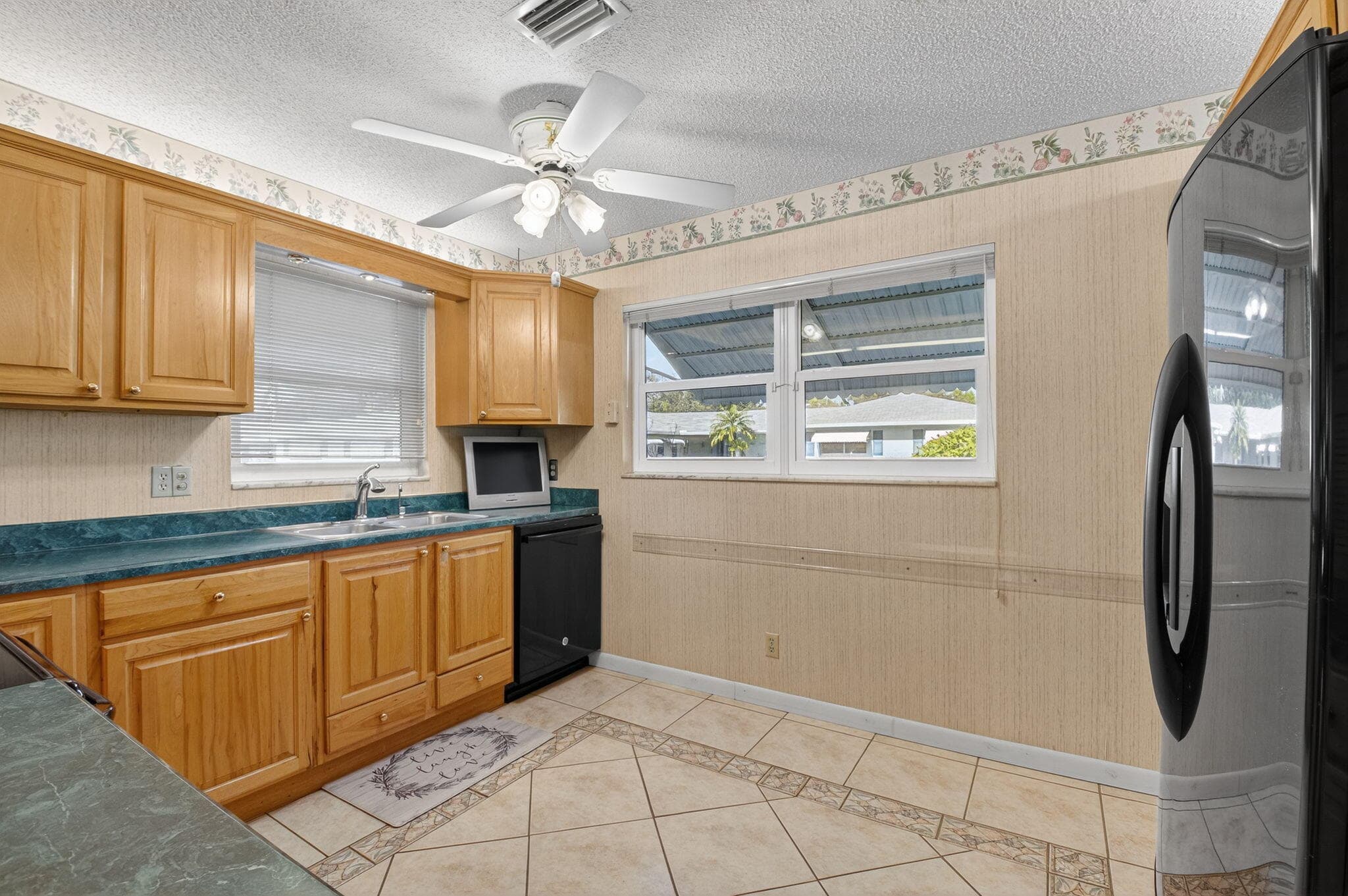 634 Hummingbird Lane, Delray Beach, FL 33445 14