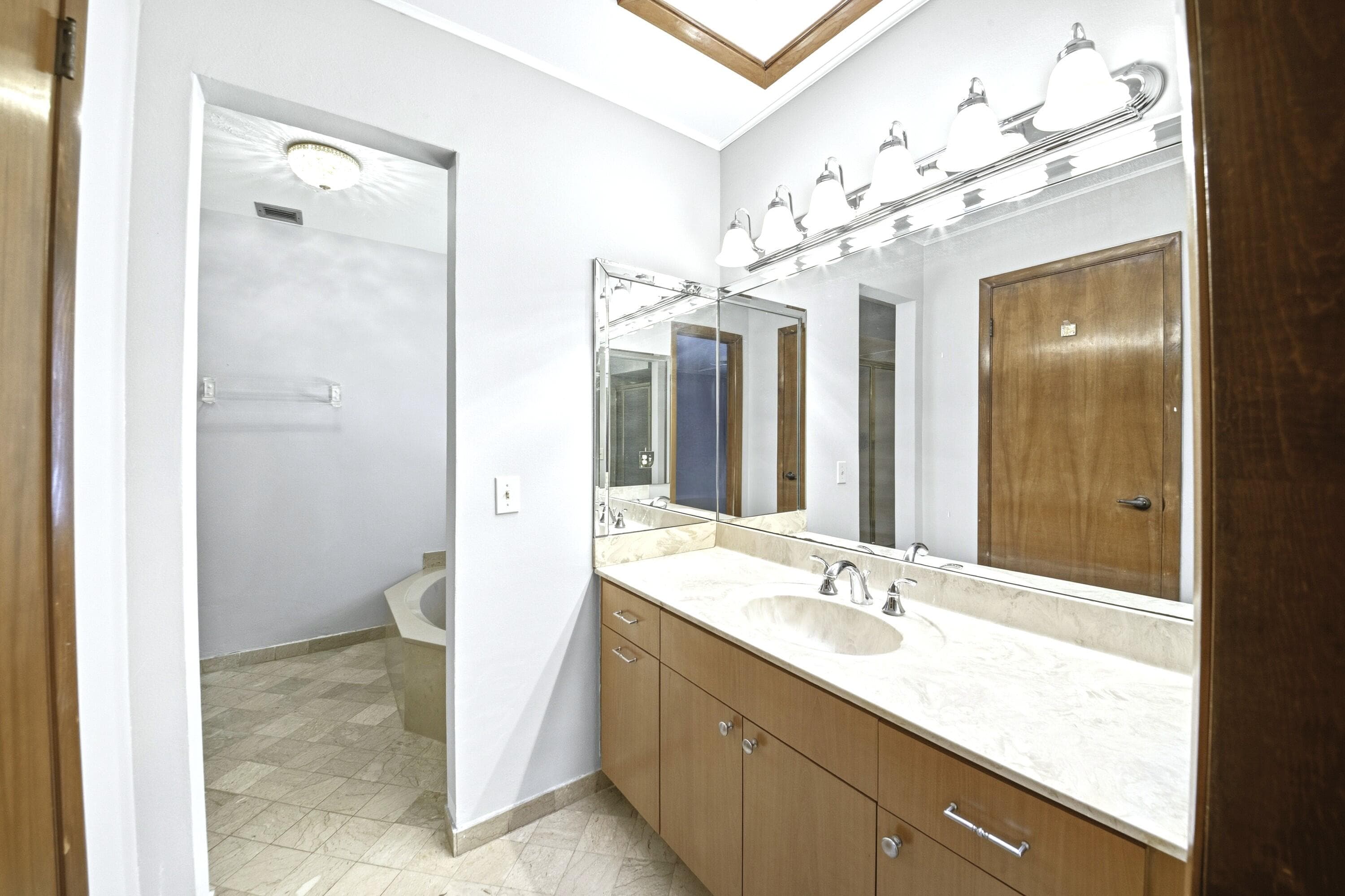 309 SE 4th Street, Dania Beach, FL 33004 13