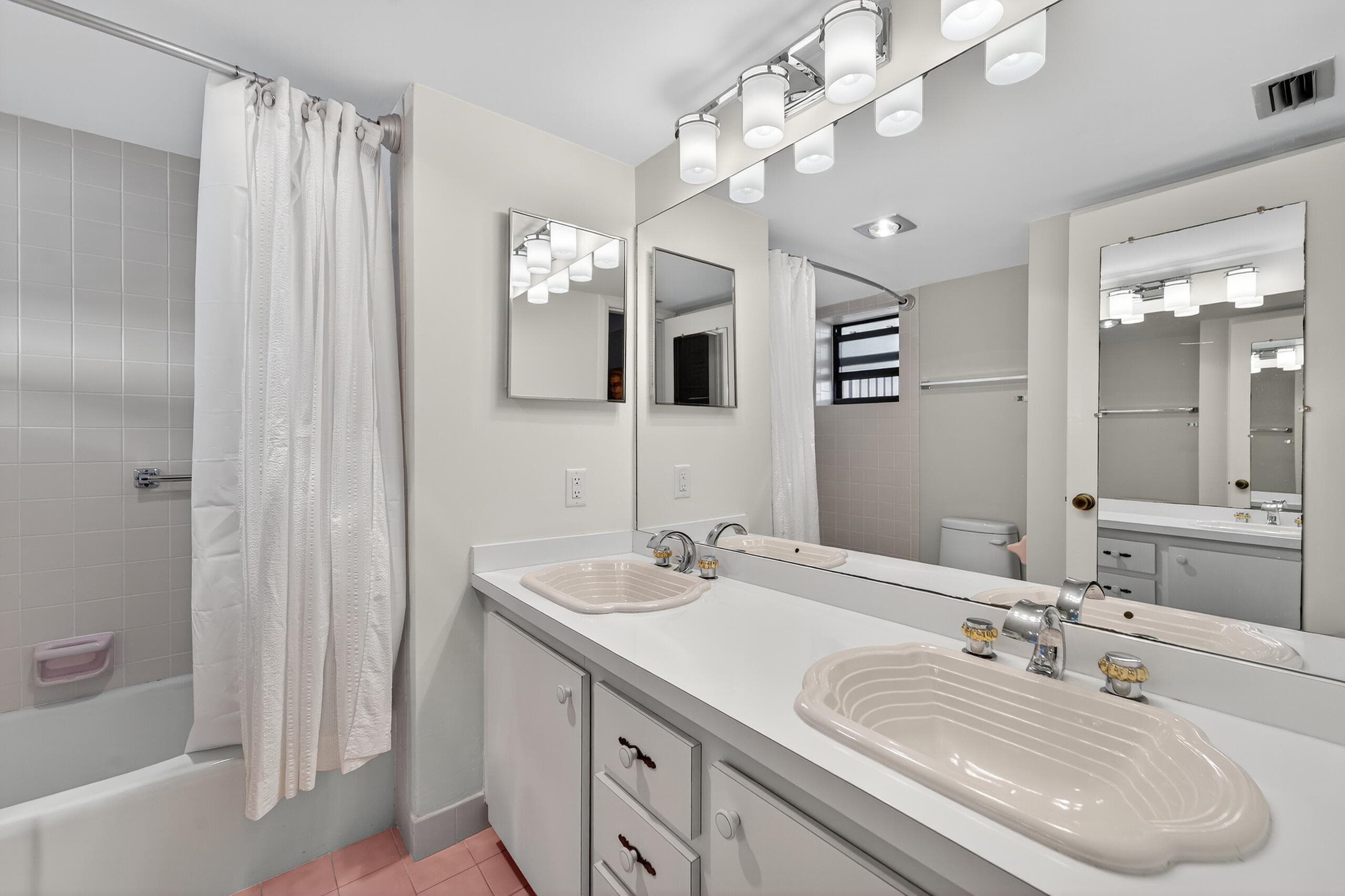 6 Concourse Drive A, Jupiter, FL 33469 12