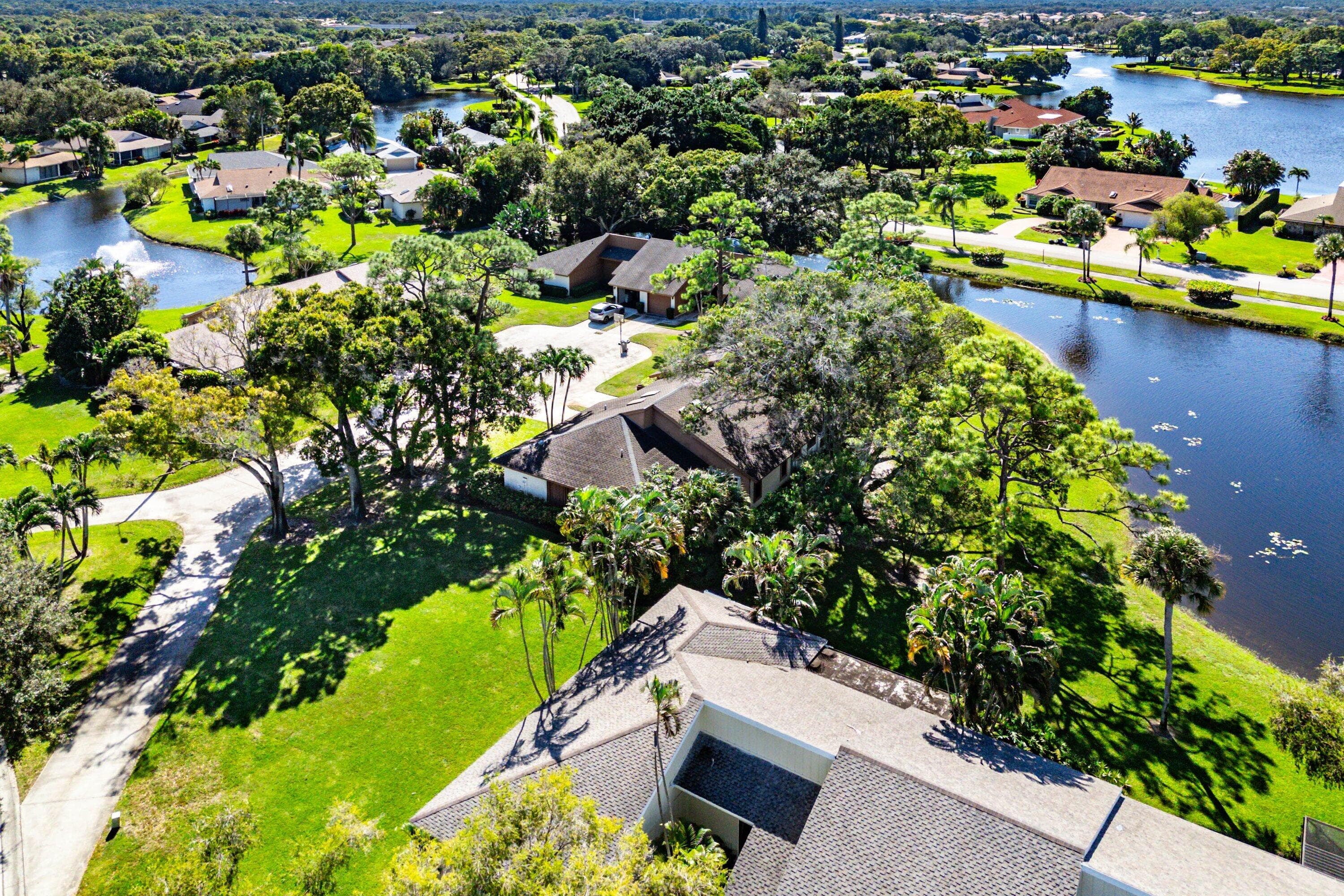 6194 Brandon Street, Palm Beach Gardens, FL 33418 29