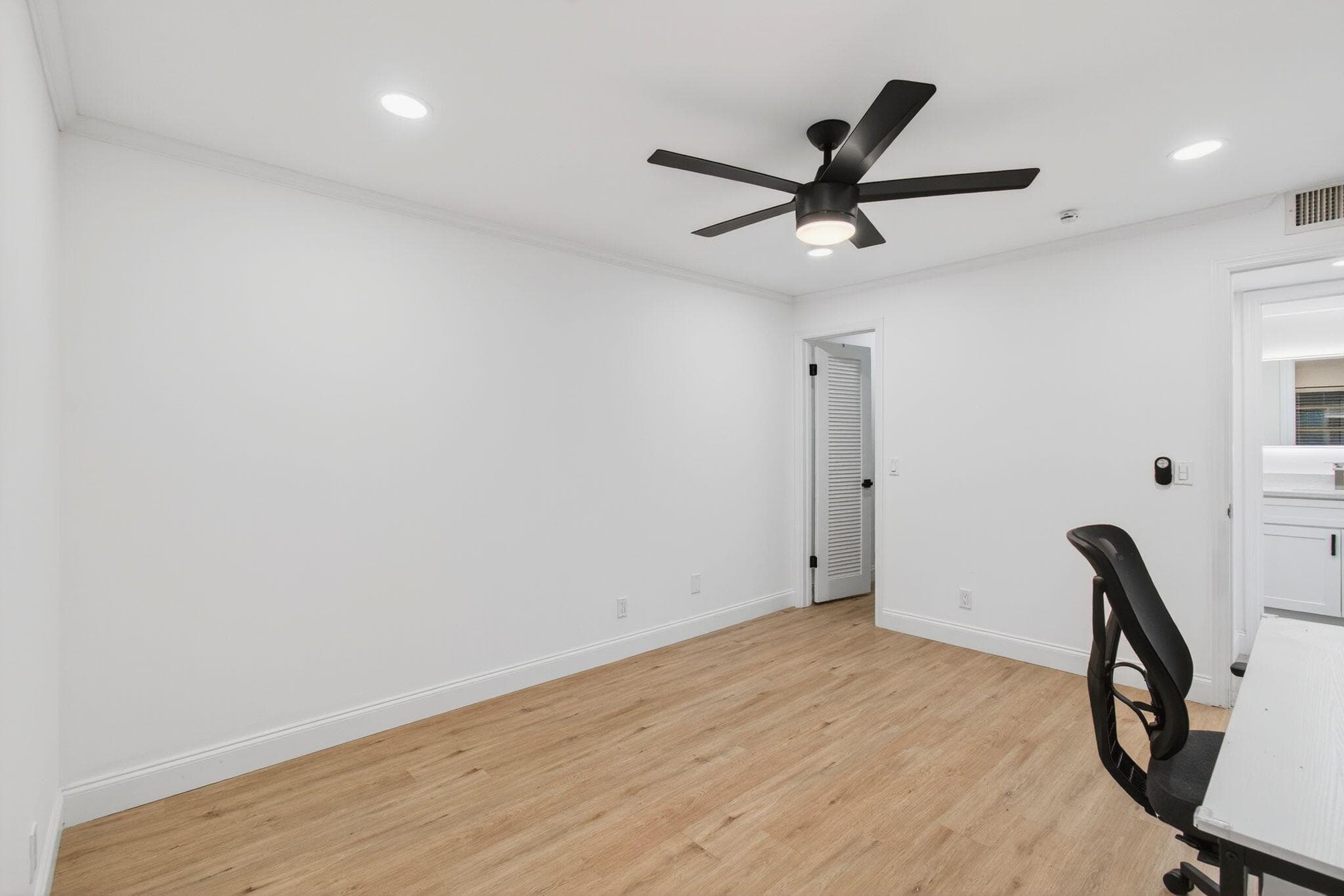 449 Normandy J, Delray Beach, FL 33484 31