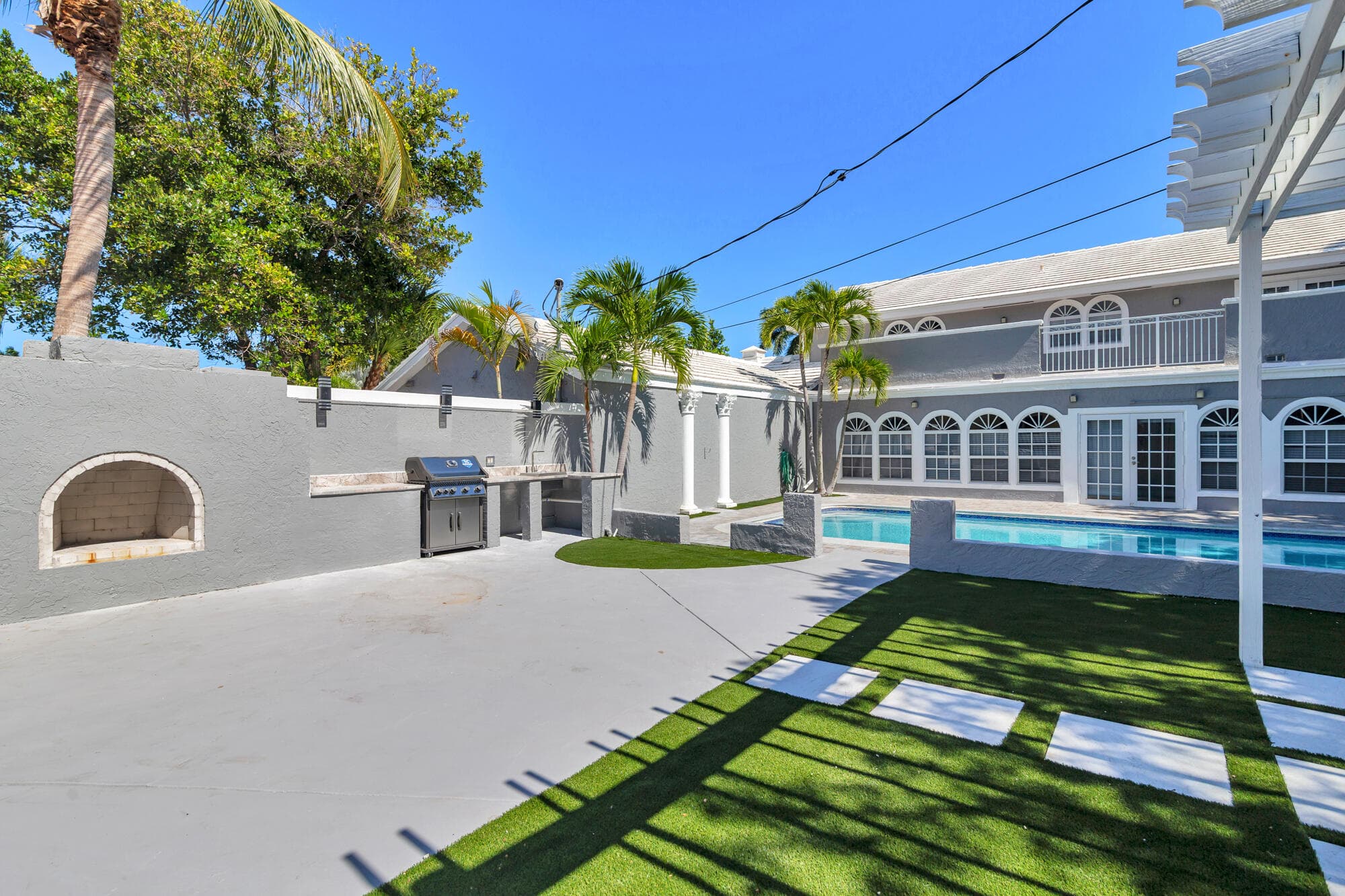 3517 N Flagler Drive, West Palm Beach, FL 33407 34