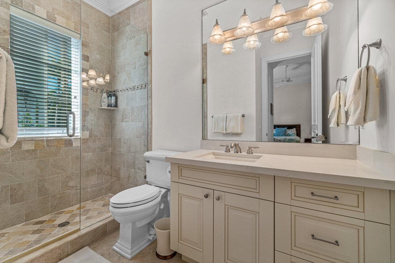 6103 N Ocean Boulevard N, Ocean Ridge, FL 33435 14