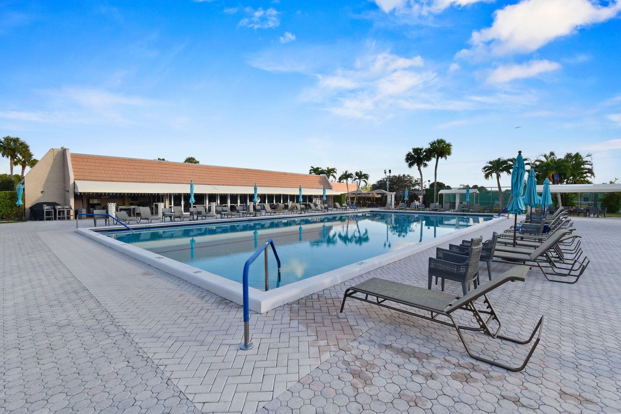 140 Lake Nancy Lane 112, West Palm Beach, FL 33411 25