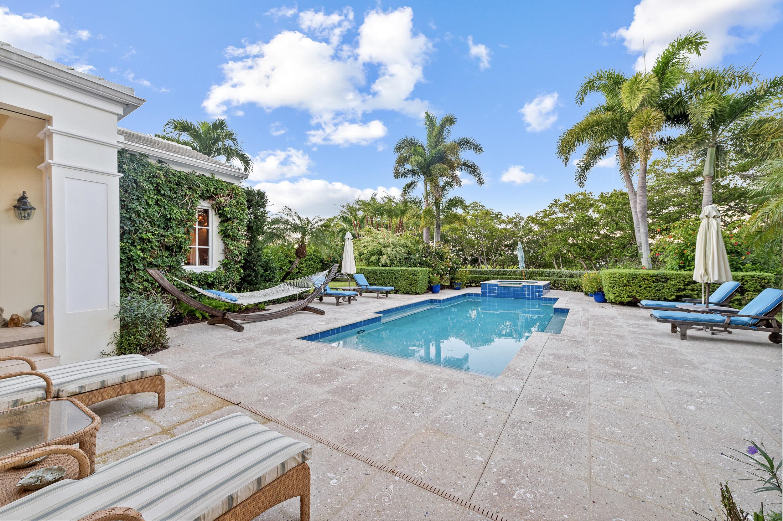 6968 SE Harbor Circle, Stuart, FL 34996 34
