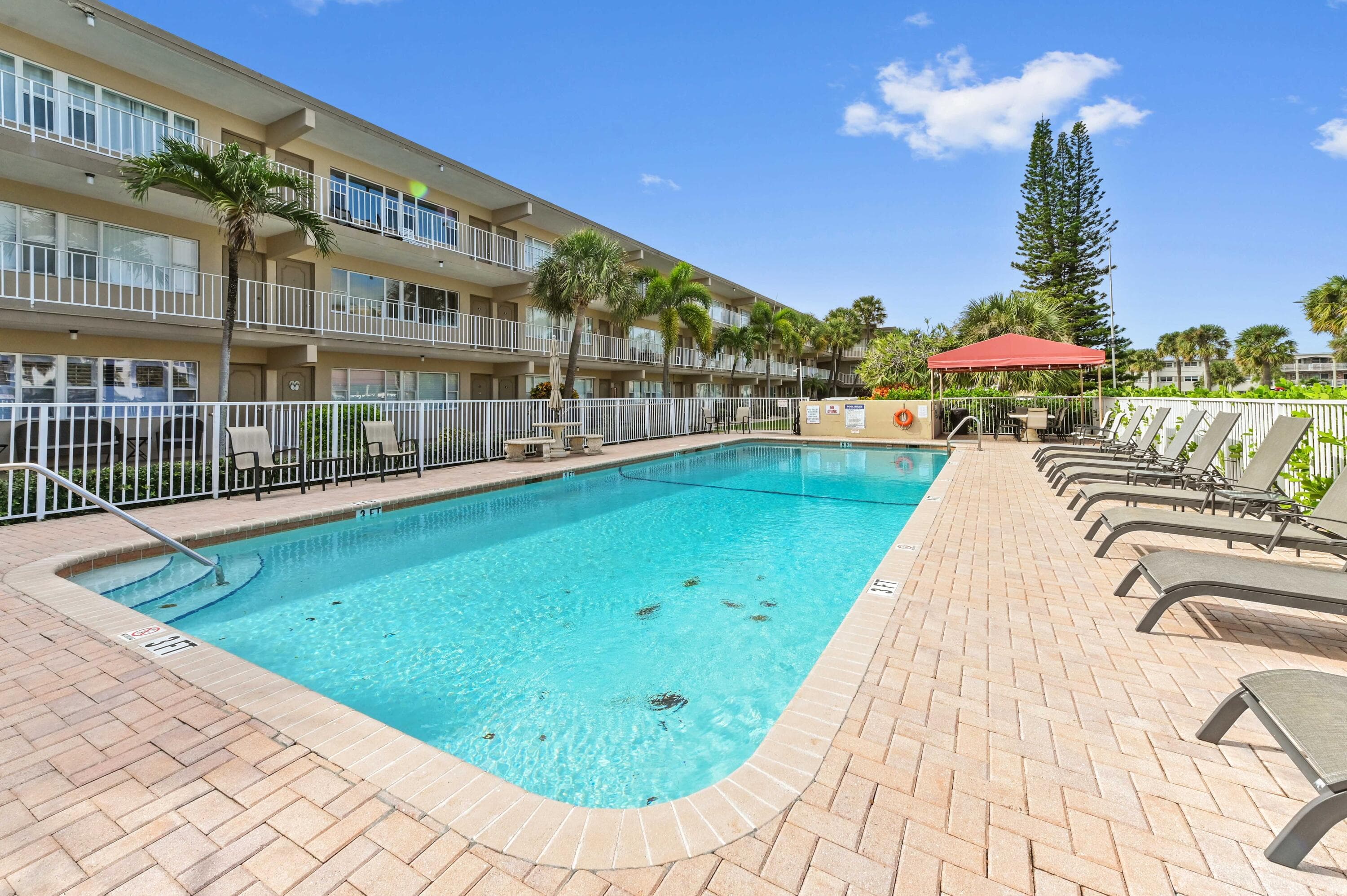 3200 NE 7th Court 205b, Pompano Beach, FL 33062 2