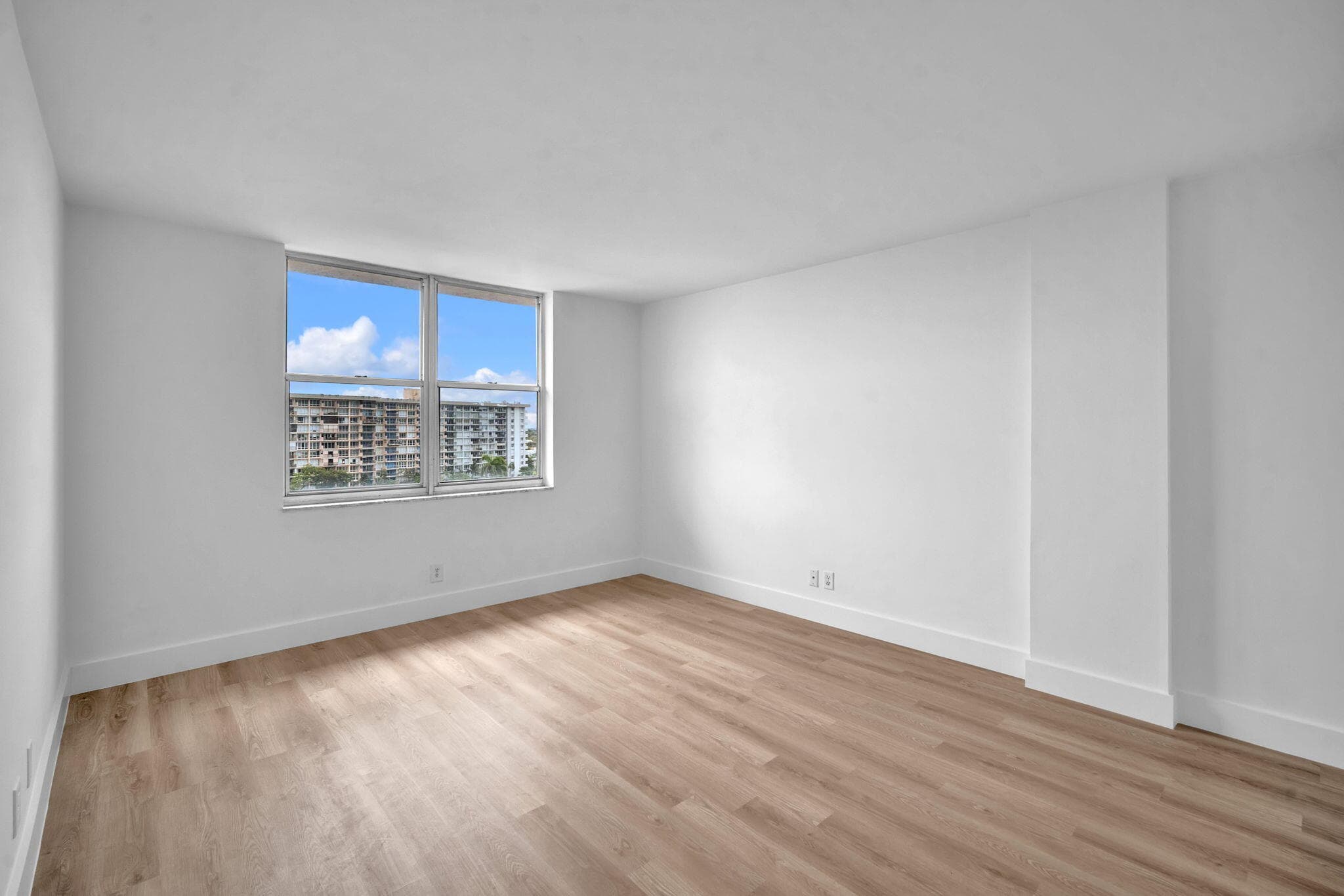777 S Federal Highway Rp907, Pompano Beach, FL 33062 12