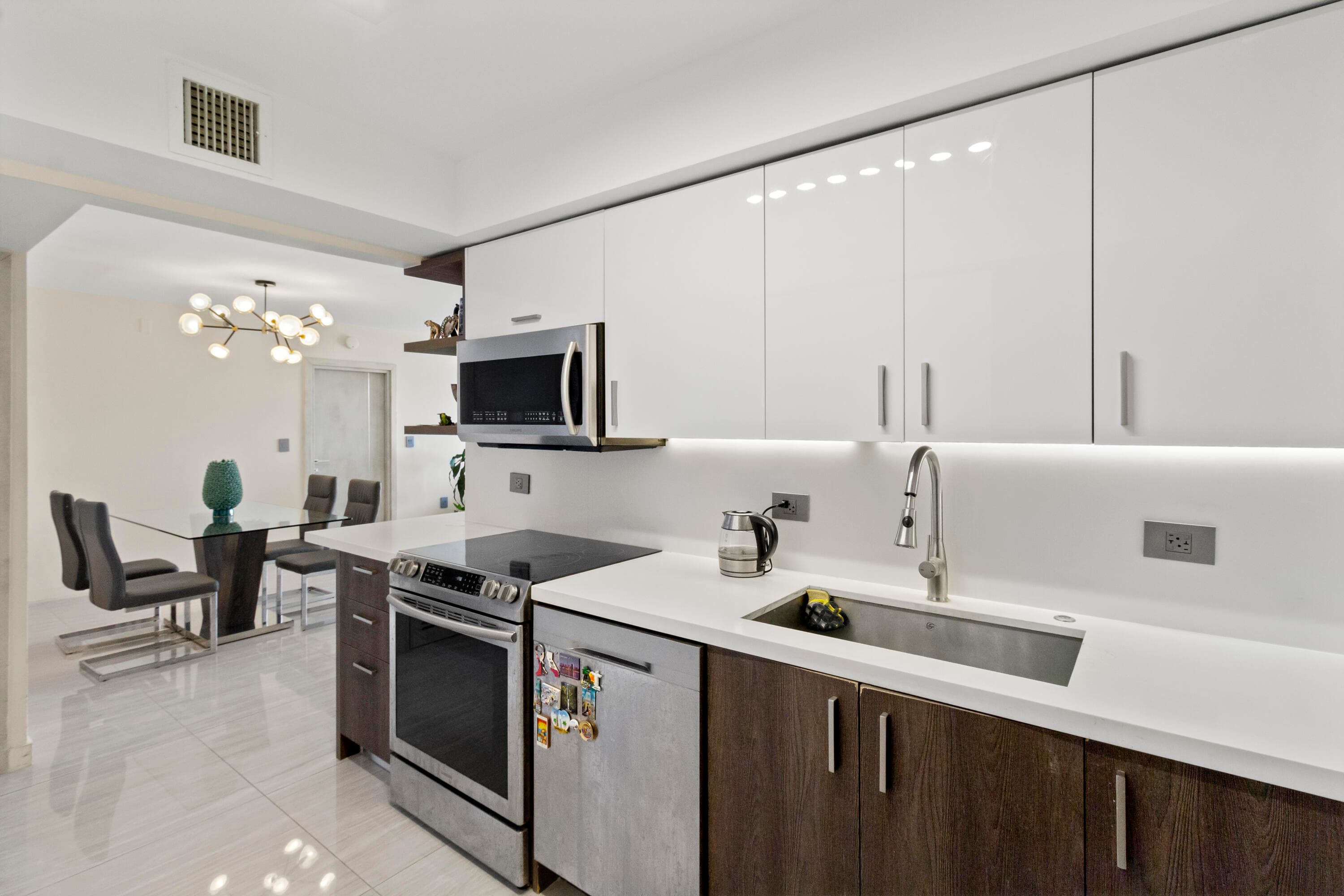 20515 E Country Club Drive 345, Aventura, FL 33180 15