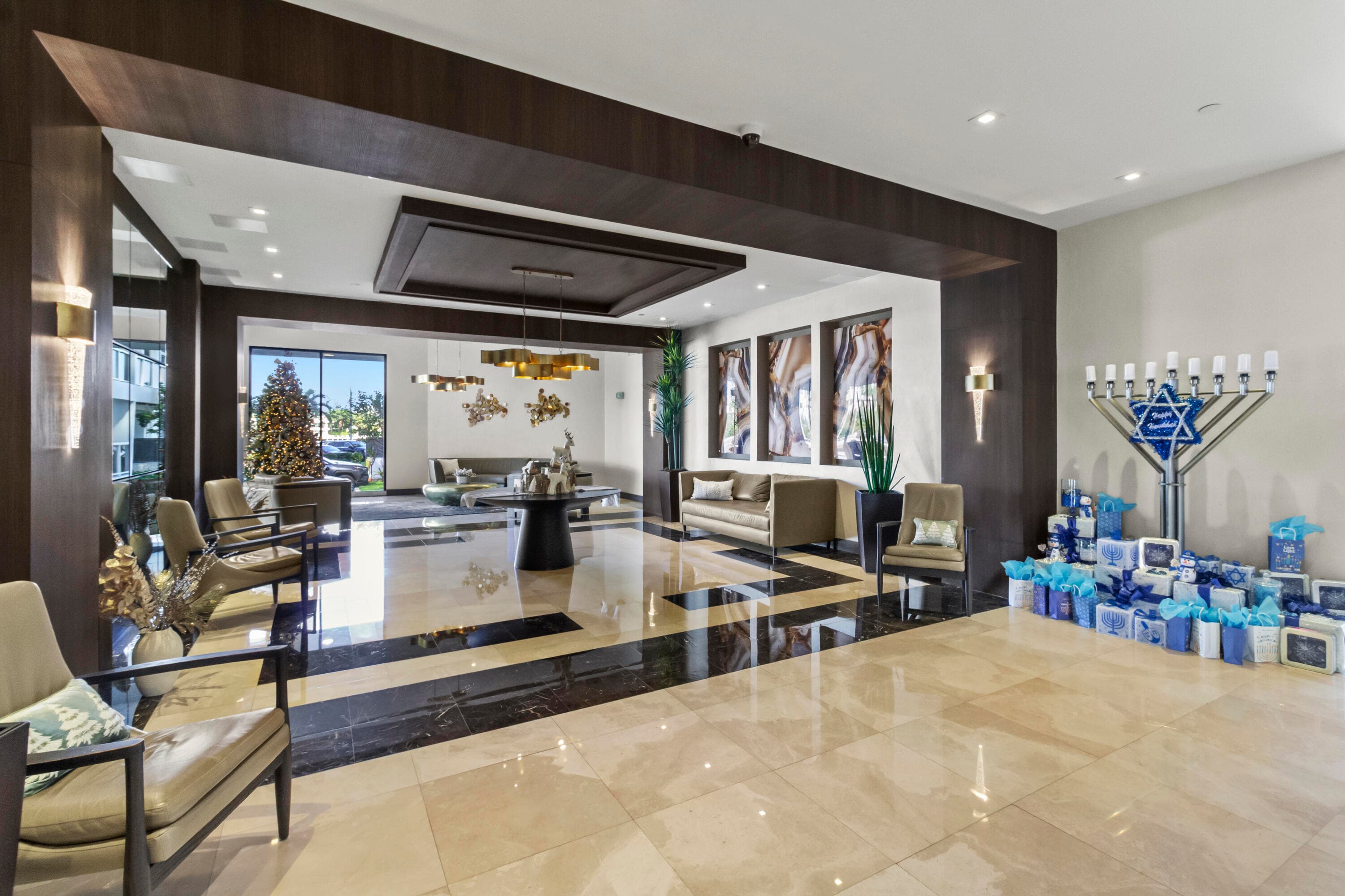 20515 E Country Club Drive 345, Aventura, FL 33180 33