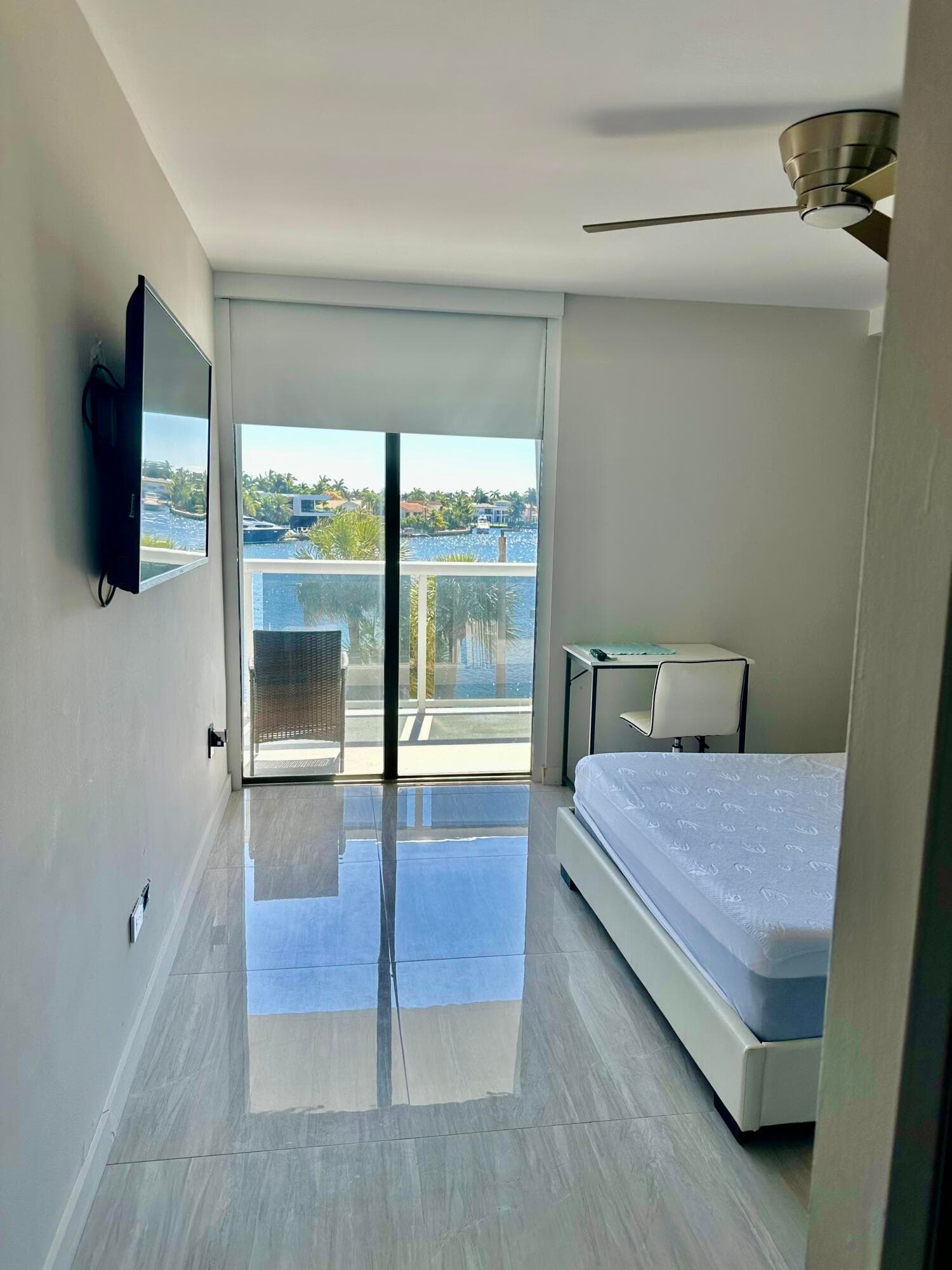 20515 E Country Club Drive 345, Aventura, FL 33180 28