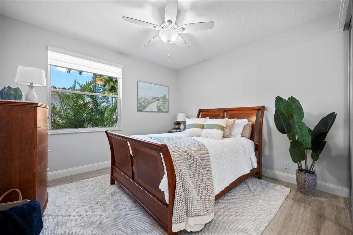 7557 Preserve Drive, West Palm Beach, FL 33412 27