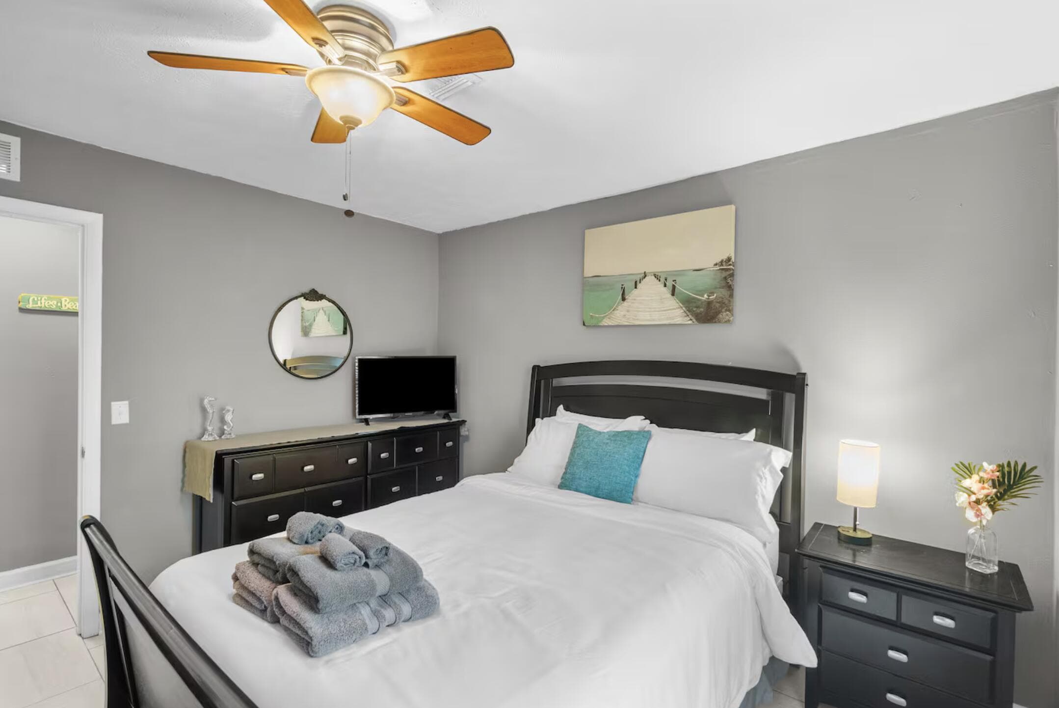 730 SE White Avenue, Port St. Lucie, FL 34983 16