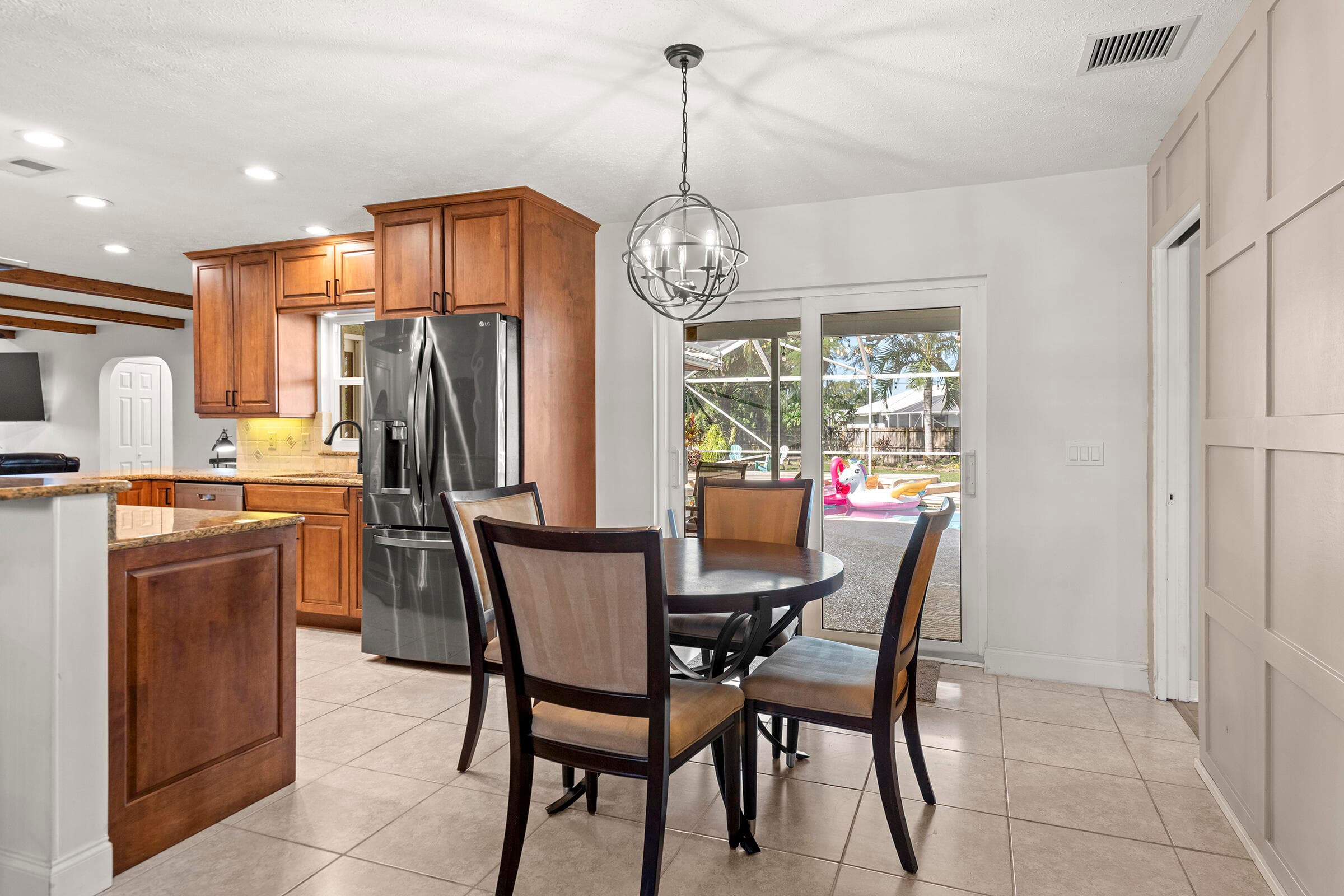 762 SE River Lane, Port St. Lucie, FL 34983 28