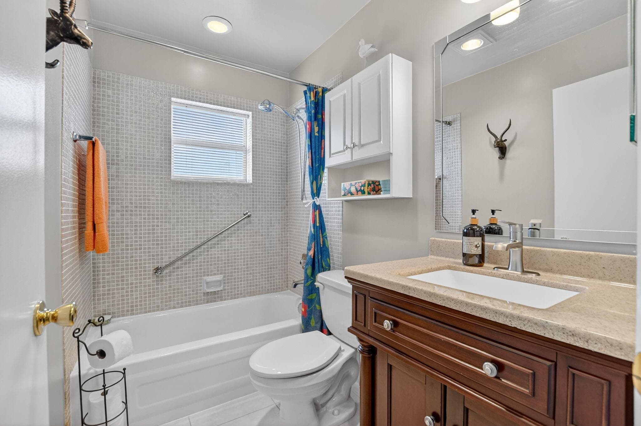 74 Burgundy B, Delray Beach, FL 33484 24