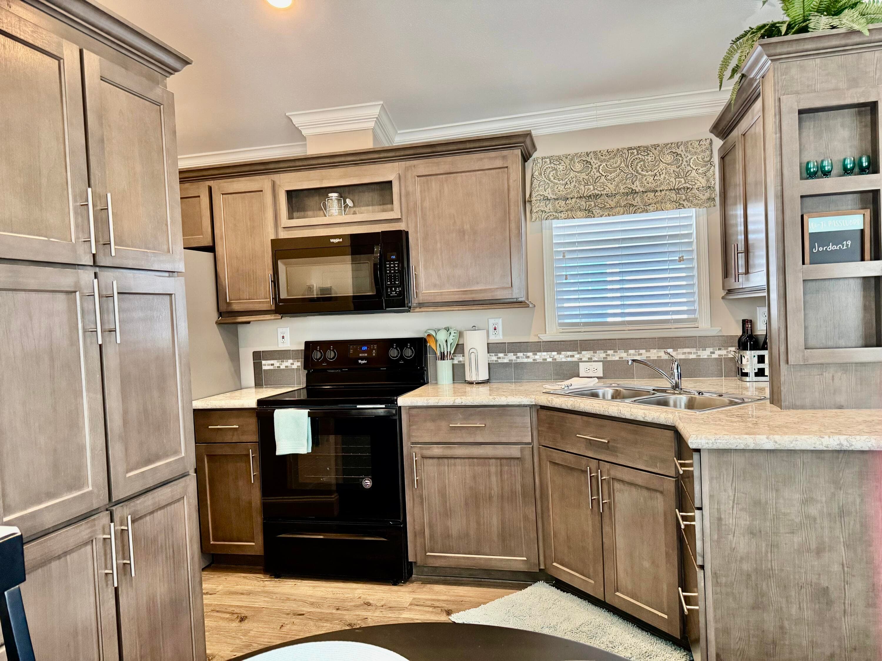 24 Shell Road, Okeechobee, FL 34974 9