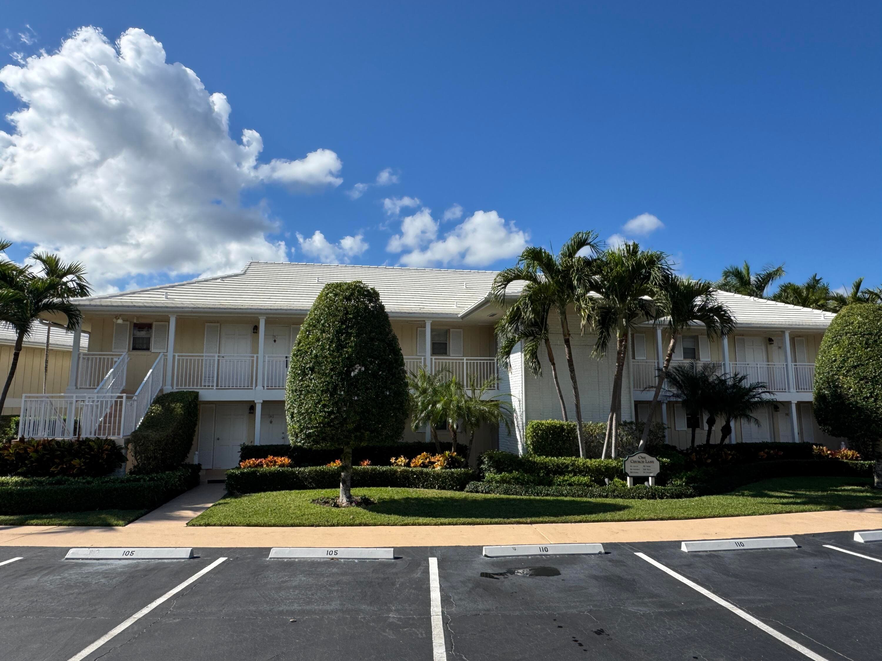 1 Church Lane 105-106, North Palm Beach, FL 33408 3
